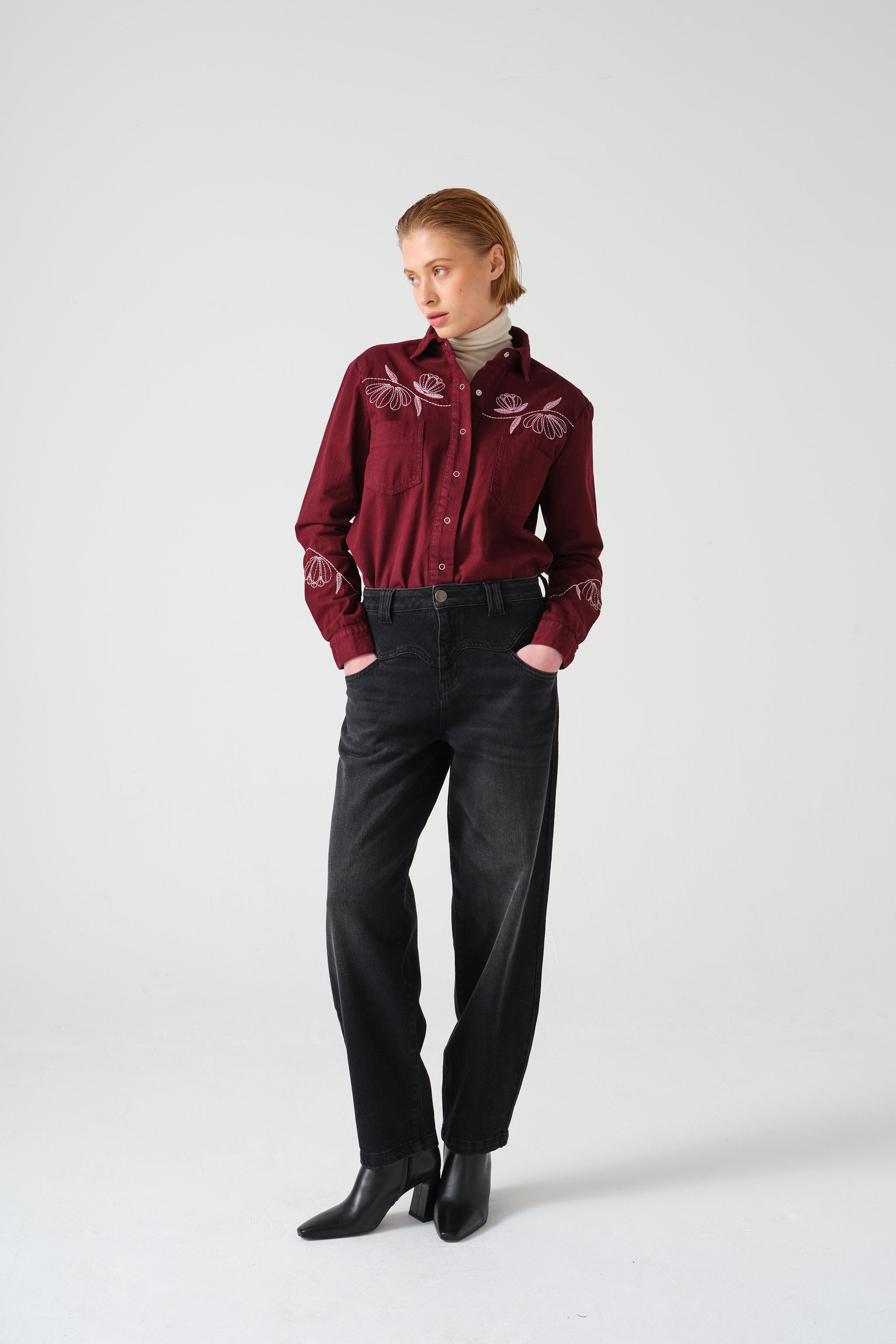 Mia Jean in Vintage Black - seventy + mochi