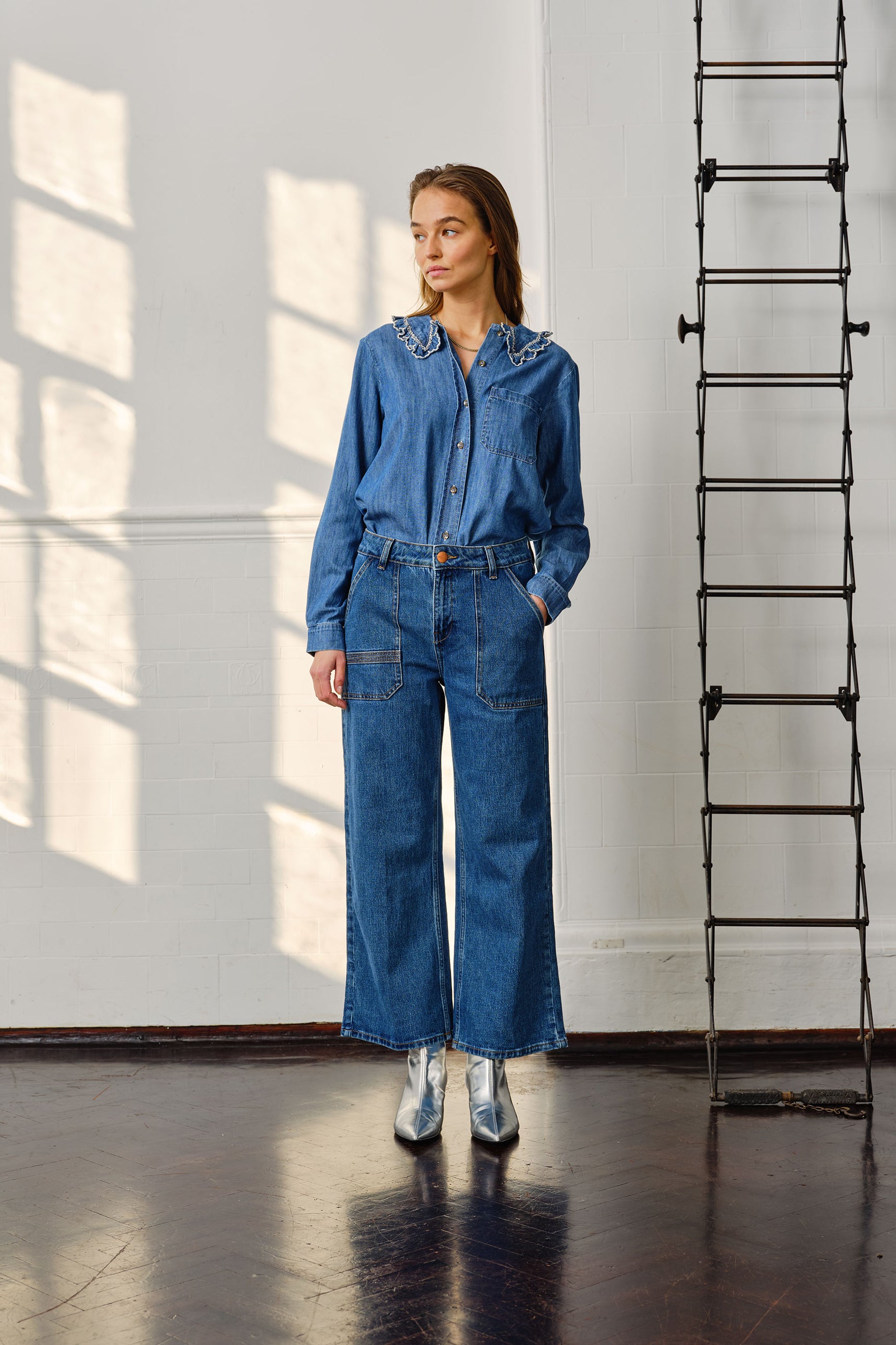 Elodie Jean in Voyager Vintage - seventy + mochi