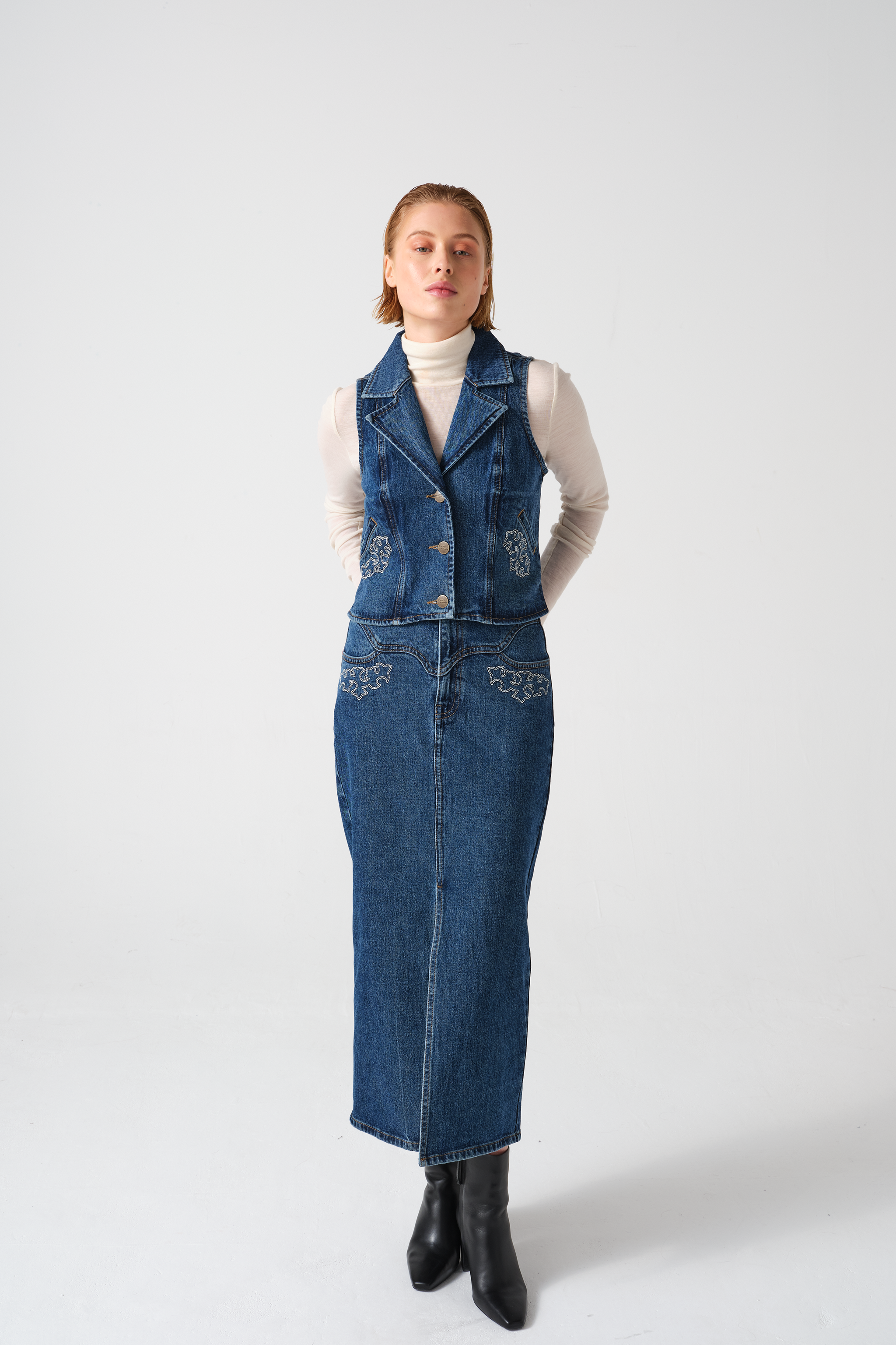 Embroidered Mia Waistcoat in Idaho Vintage - seventy + mochi