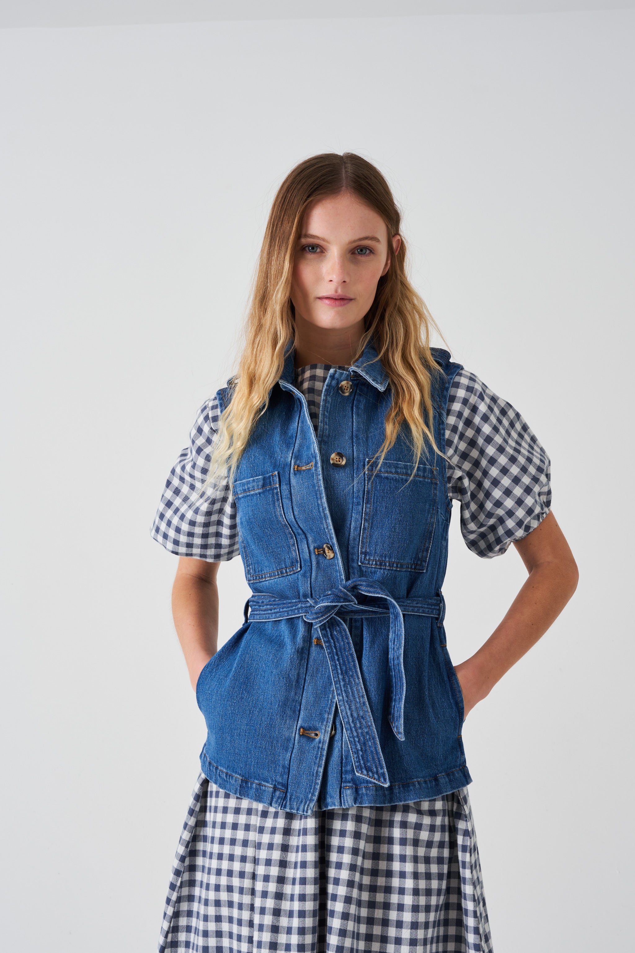 Sleeveless Benjamin in Vintage Americana - seventy + mochi