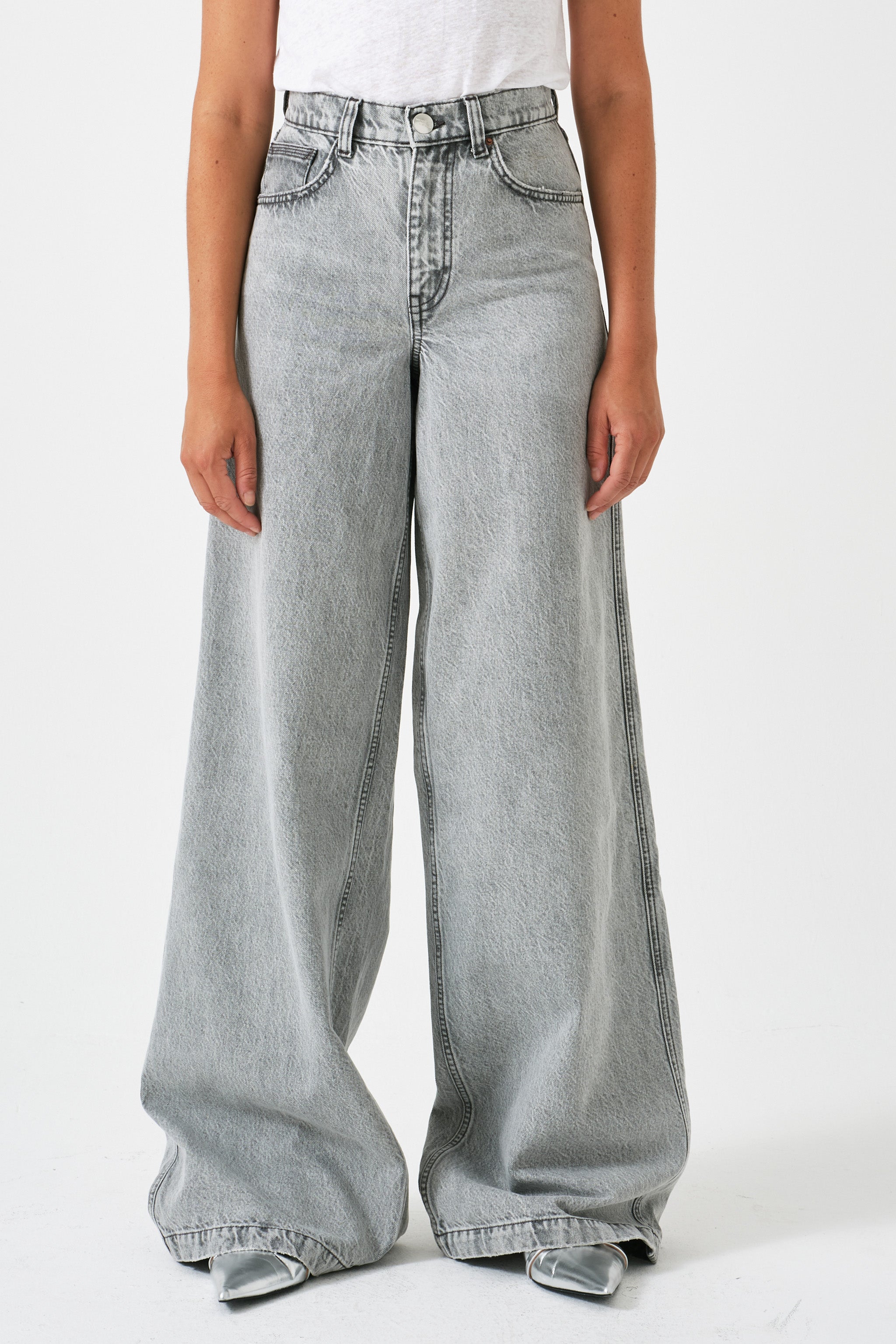 Bay Wide Leg Jean in Silver Lining - seventy + mochi