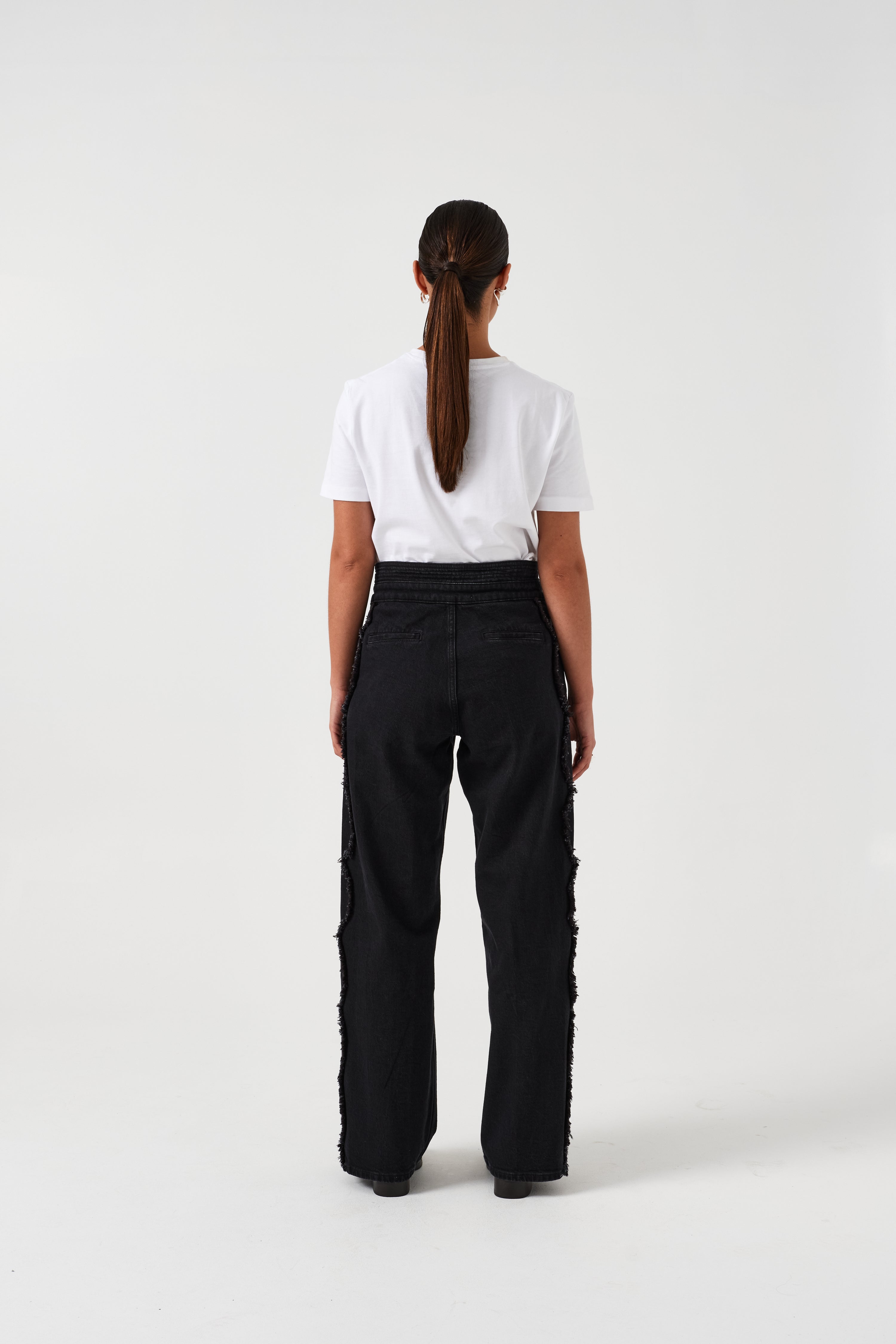 Ari Jean in Washed Black - seventy + mochi