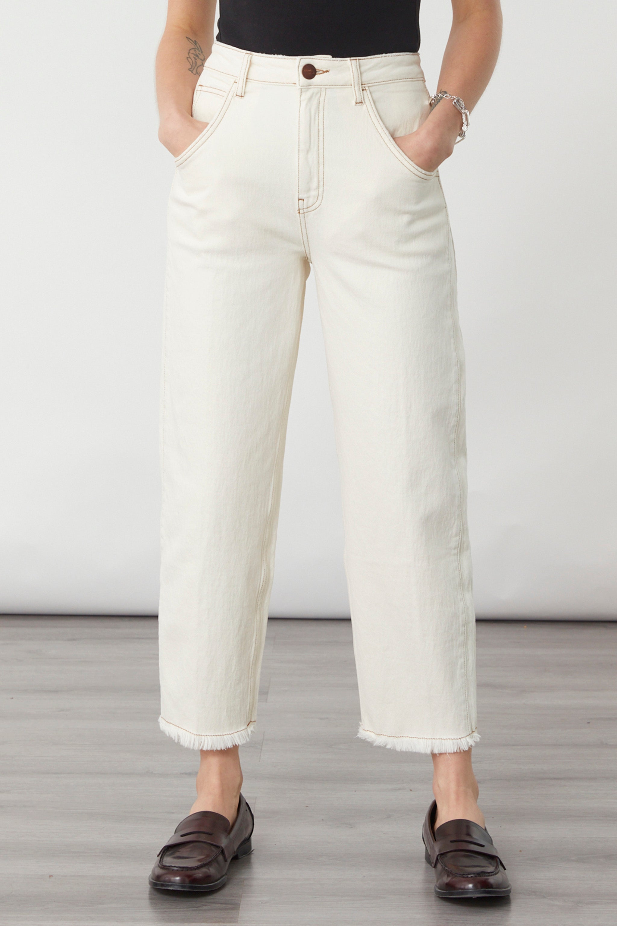 Bo Barrel Jean in Ecru