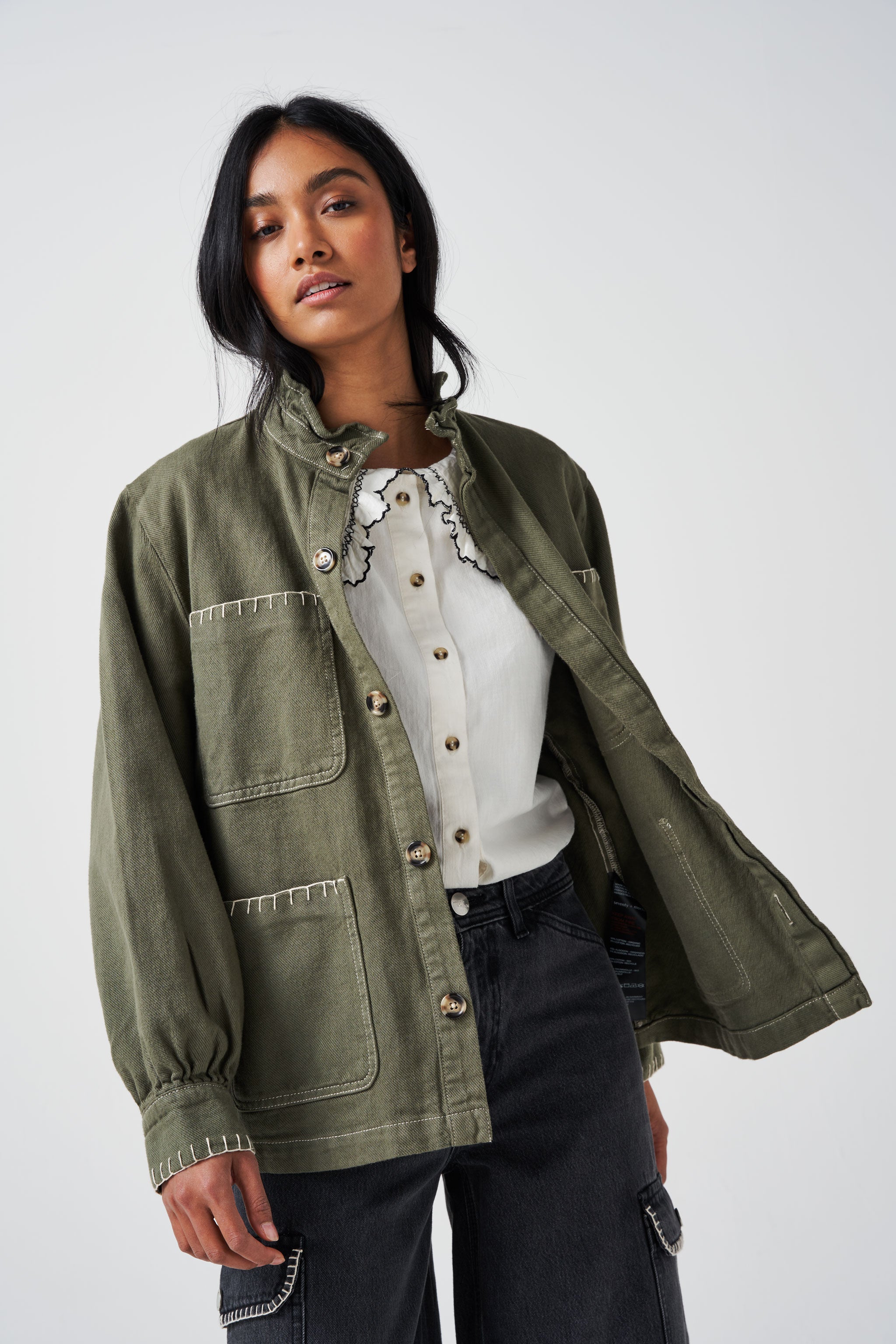 Pablo Jacket in Khaki - seventy + mochi