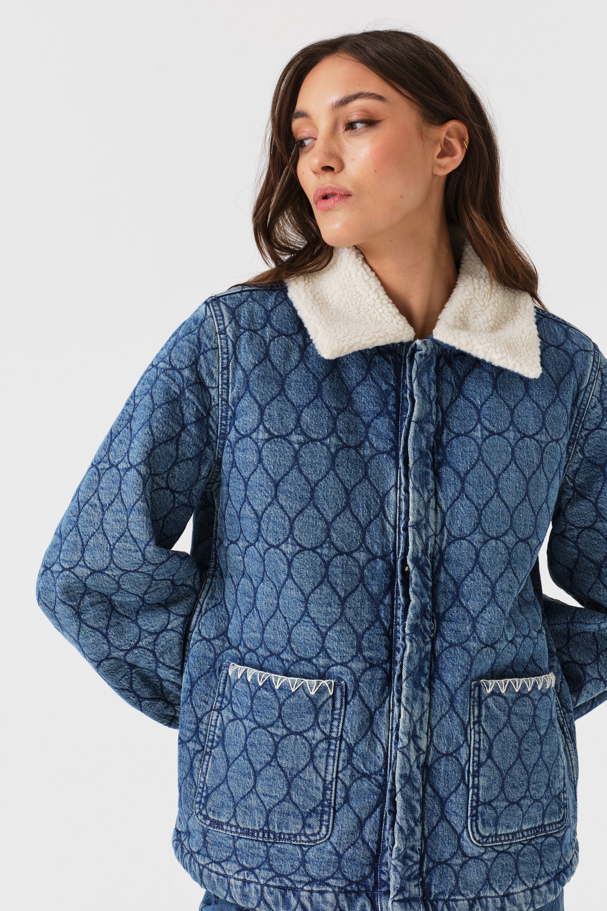 Frida Sherpa Collar Quilted Jacket in Pasadena