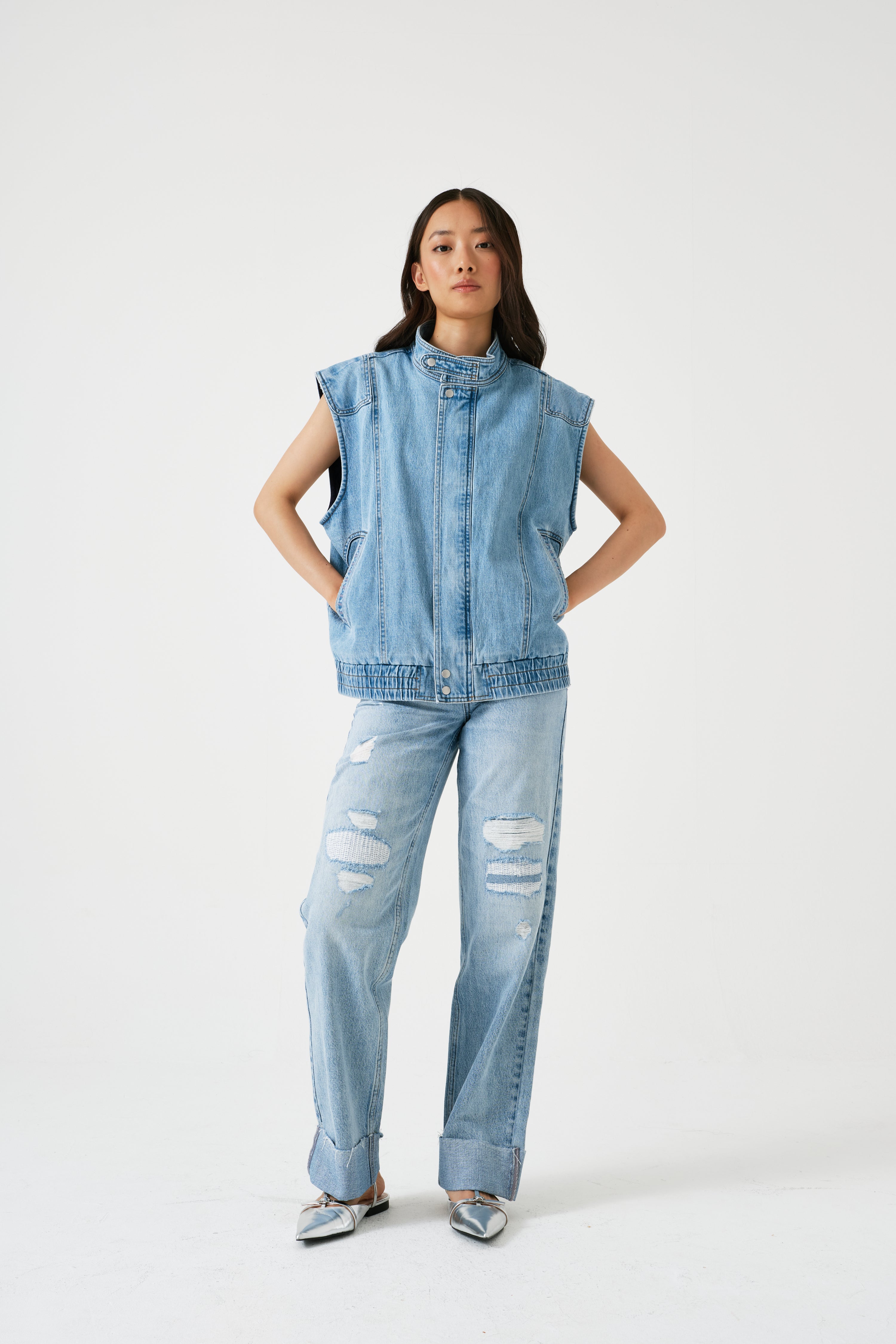 Sleeveless Oversized Juno Jacket in Dakota - seventy + mochi