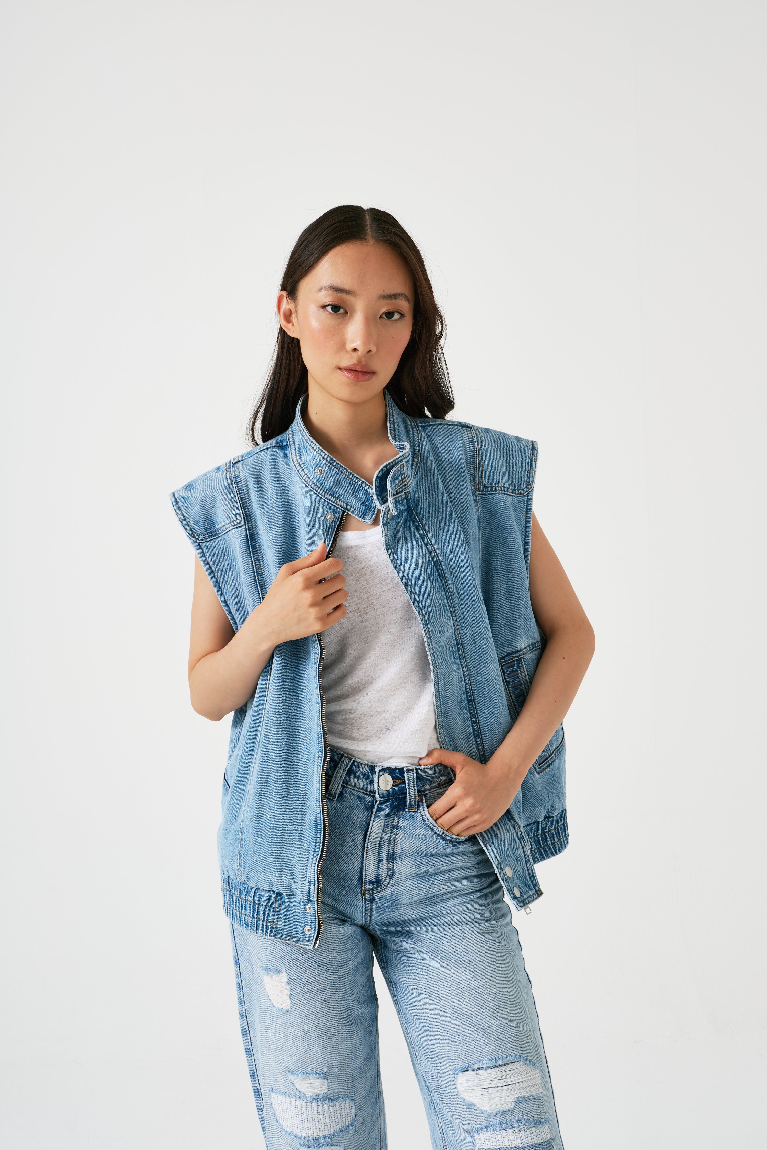 Sleeveless Oversized Juno Jacket in Dakota - seventy + mochi