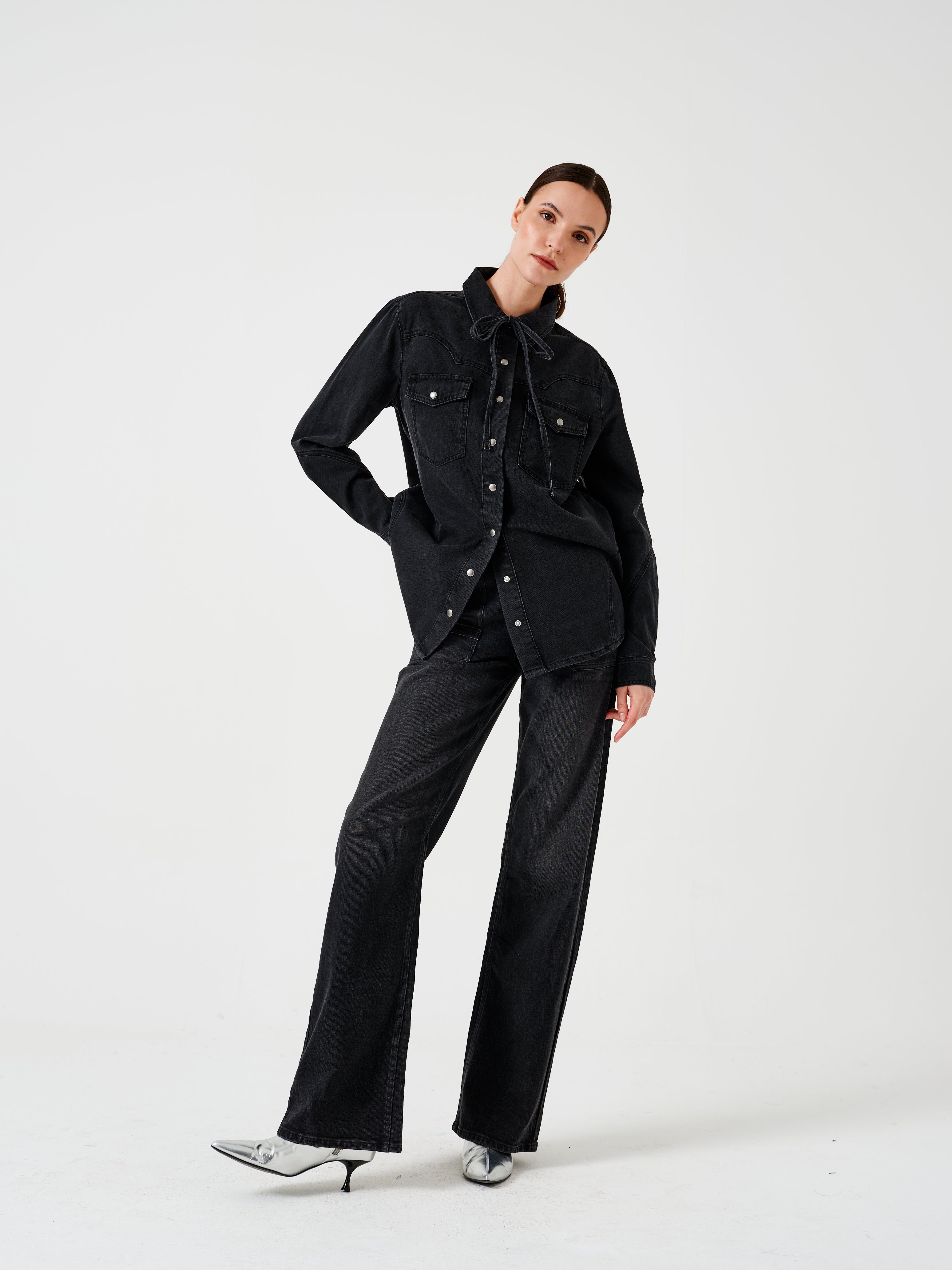 Mia Shirt in Vintage Black - seventy + mochi