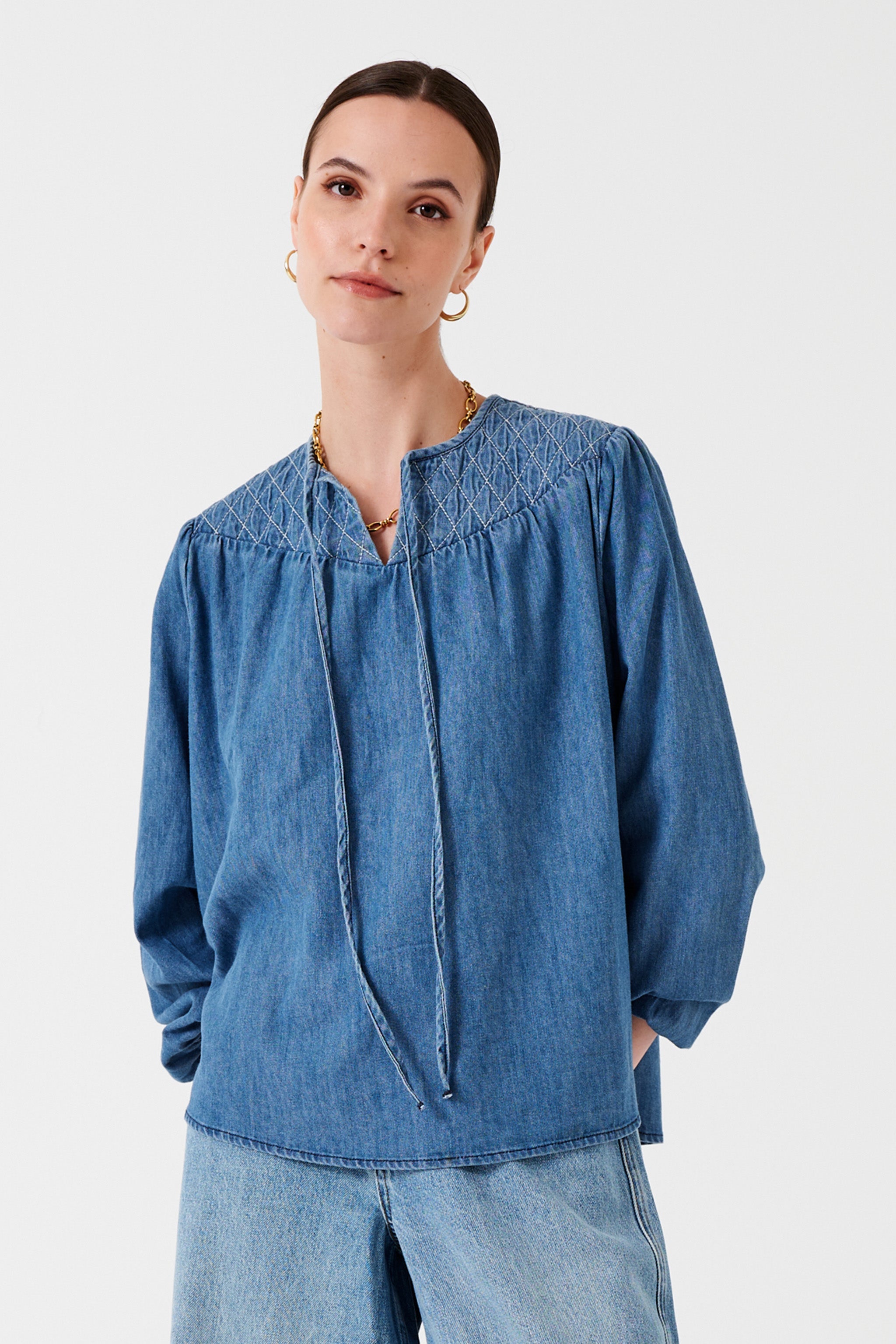 Clio Blouse in Mid Vintage - seventy + mochi