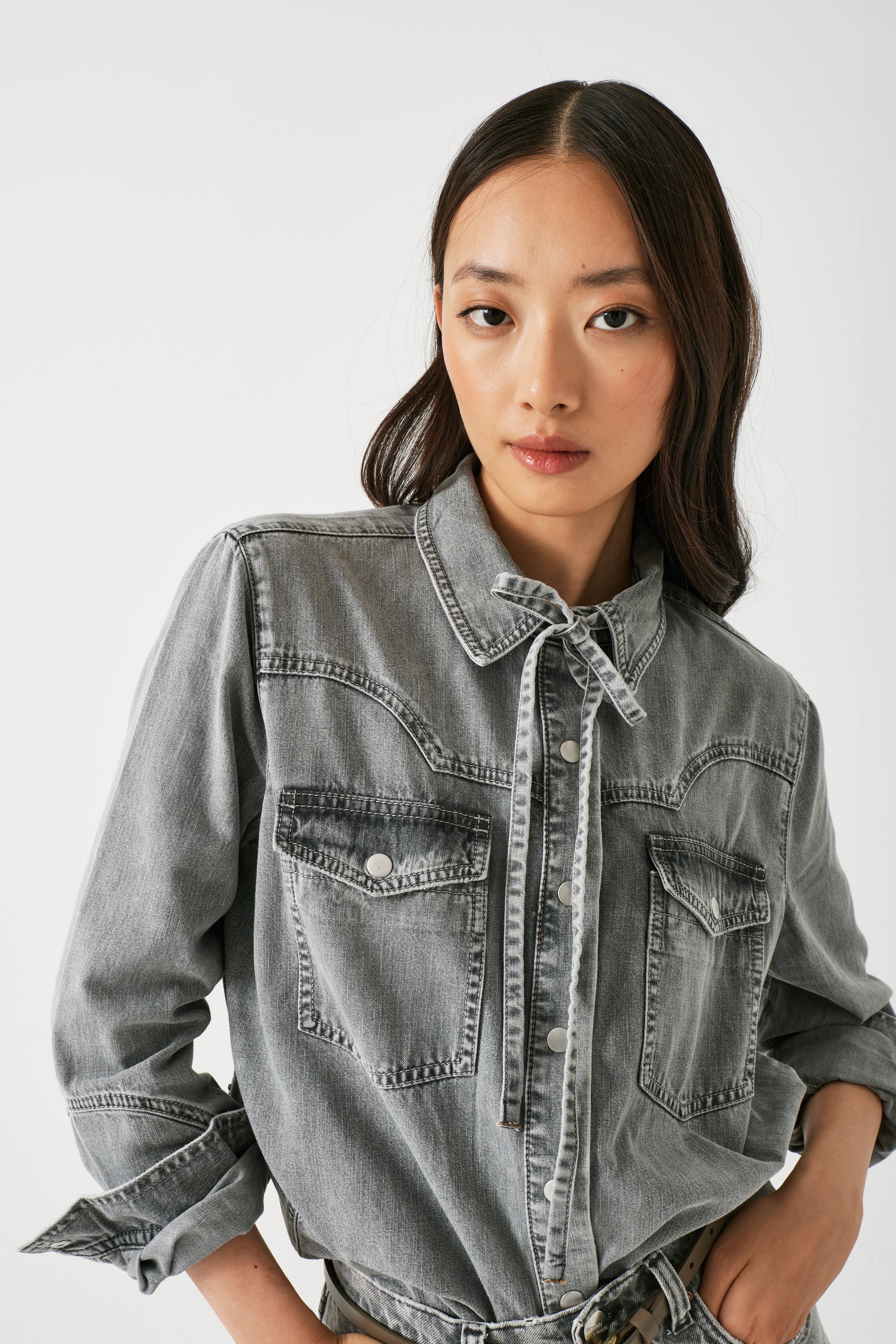 Mia Shirt in Silver Lining - seventy + mochi