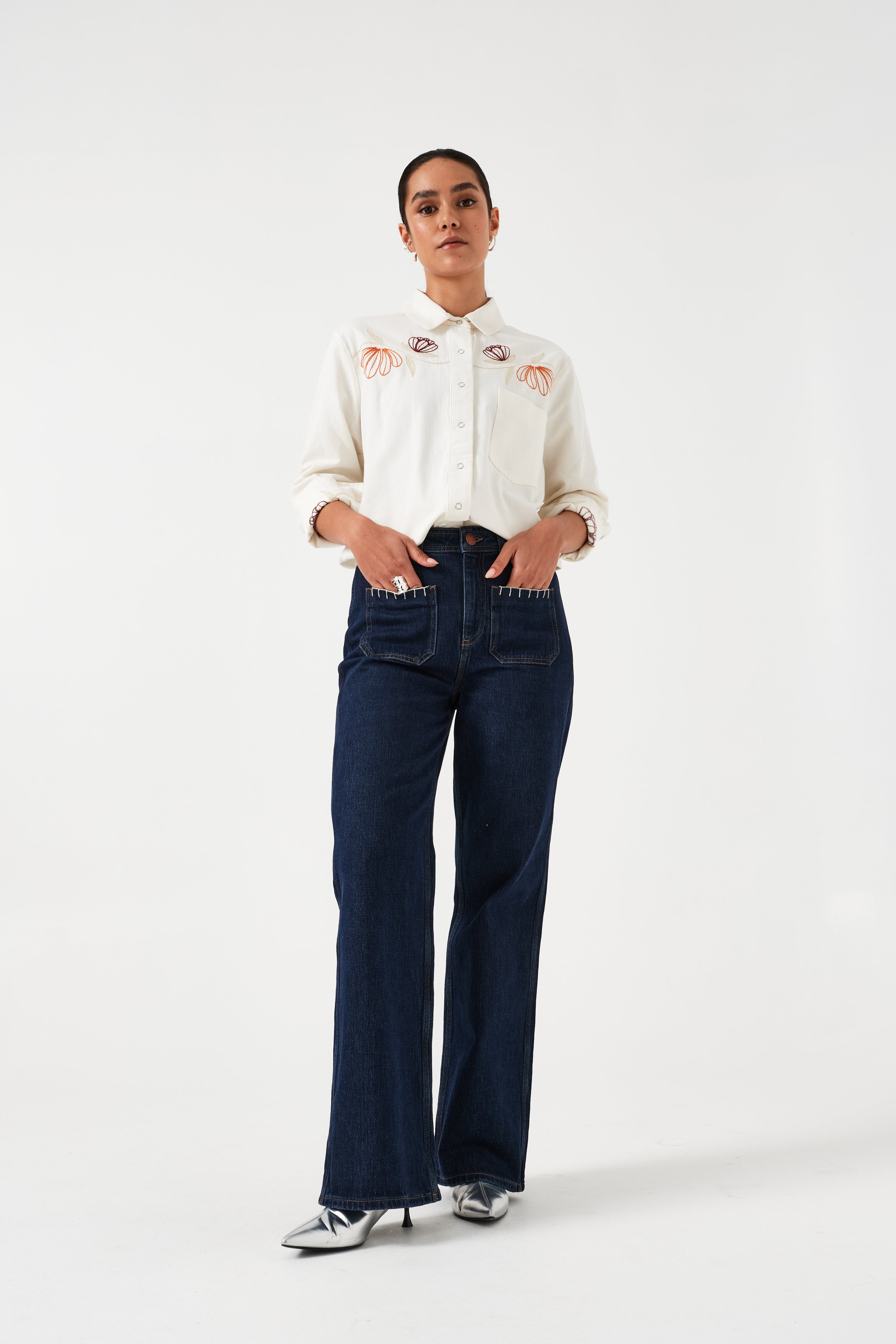 Mabel Jean Patch Pocket in Dark Vintage - seventy + mochi