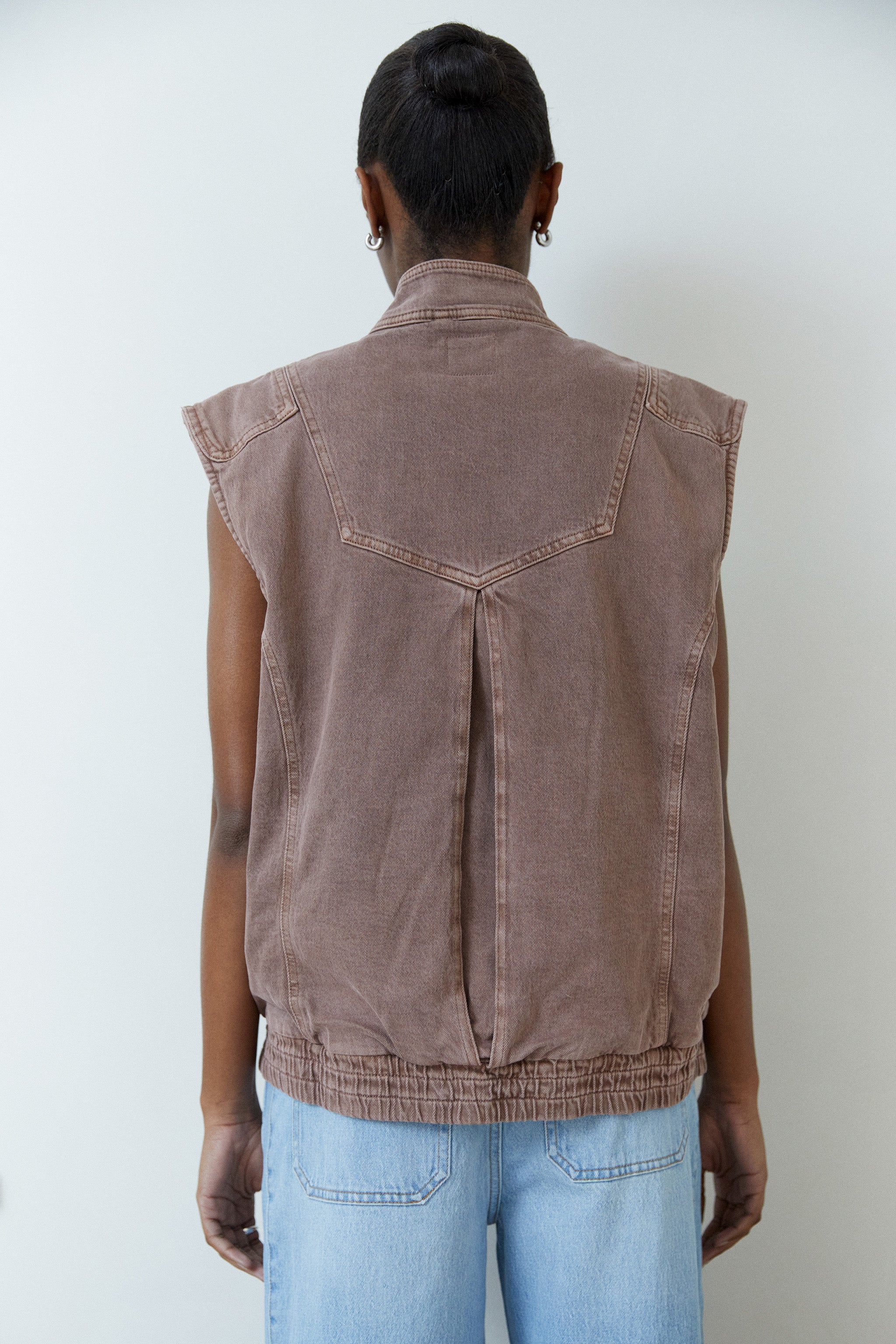 Sleeveless Oversized Juno Jacket in Washed Mocha - seventy + mochi