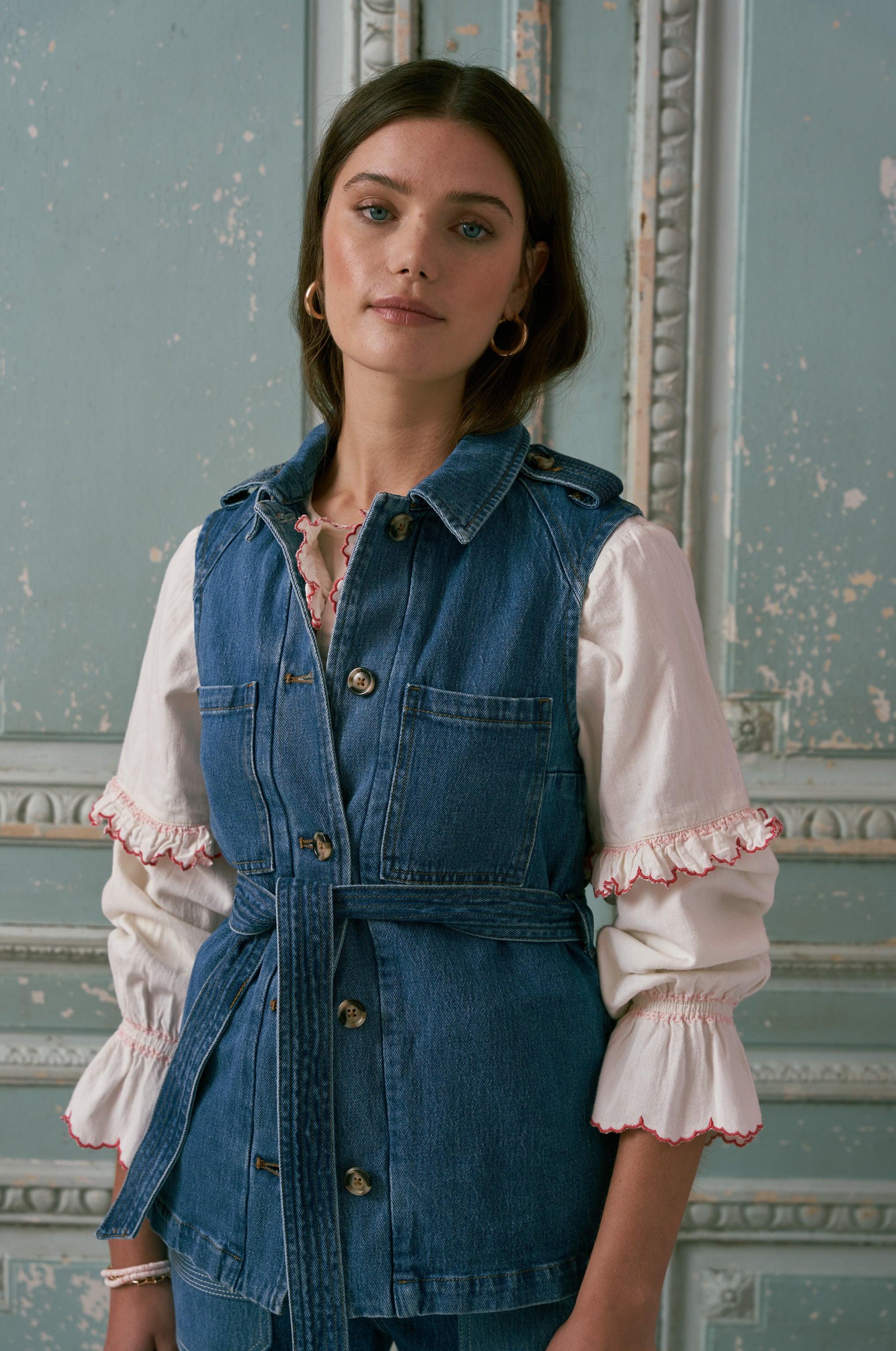 Sleeveless Benjamin in Vintage Americana - seventy + mochi