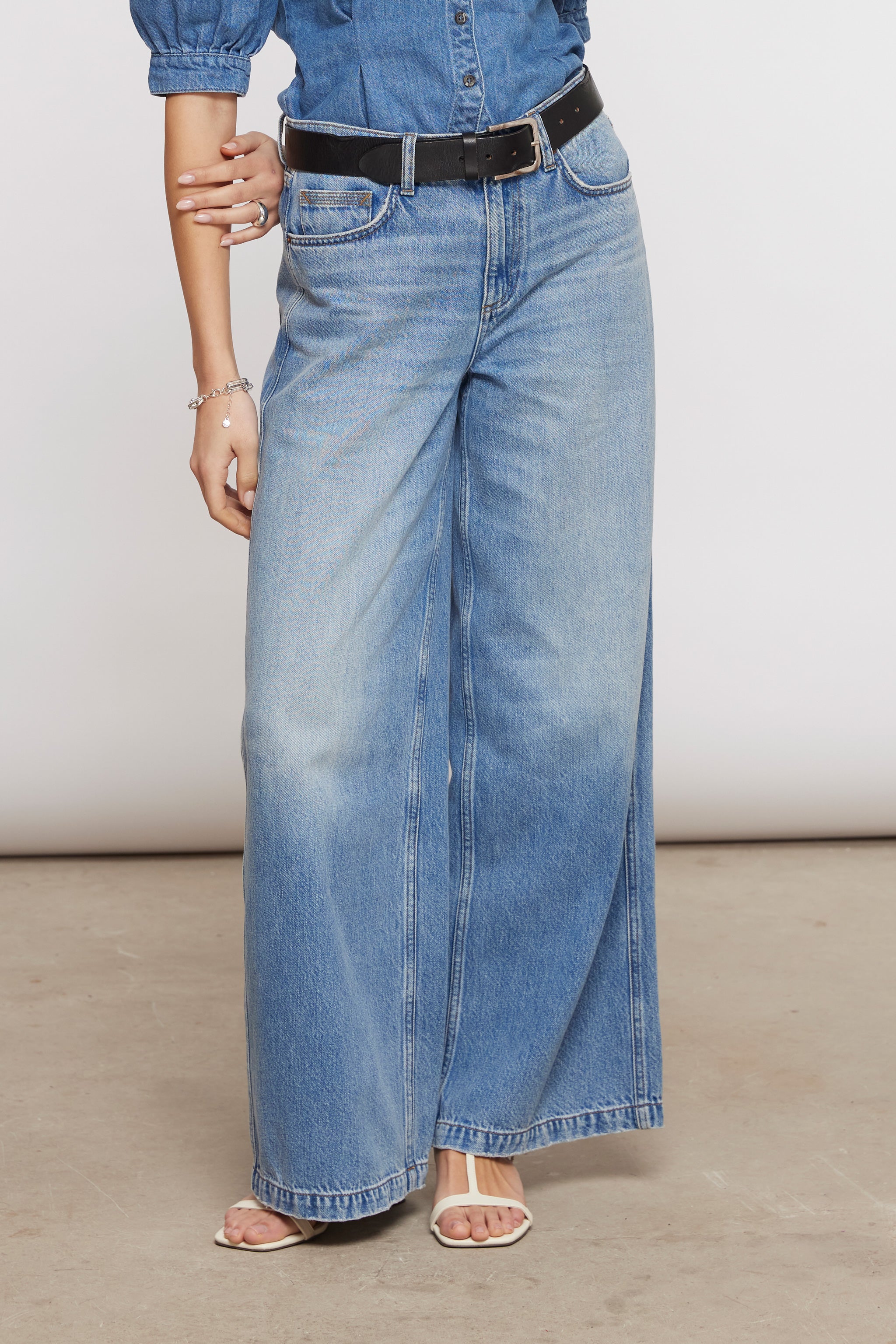 Bay Wide Leg Jean in Malibu - seventy + mochi
