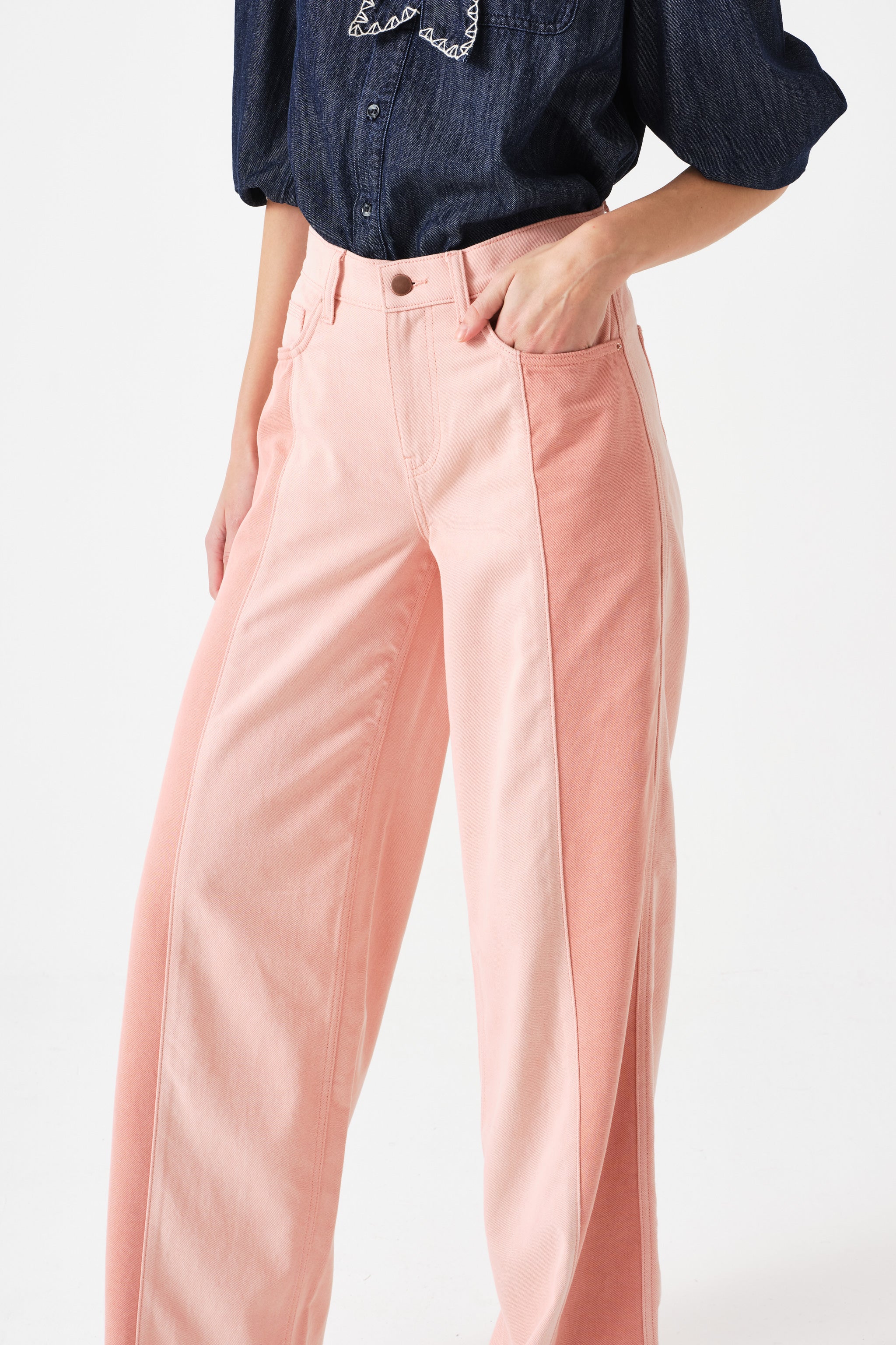 Bay Jean Two Tone in Powder Pink