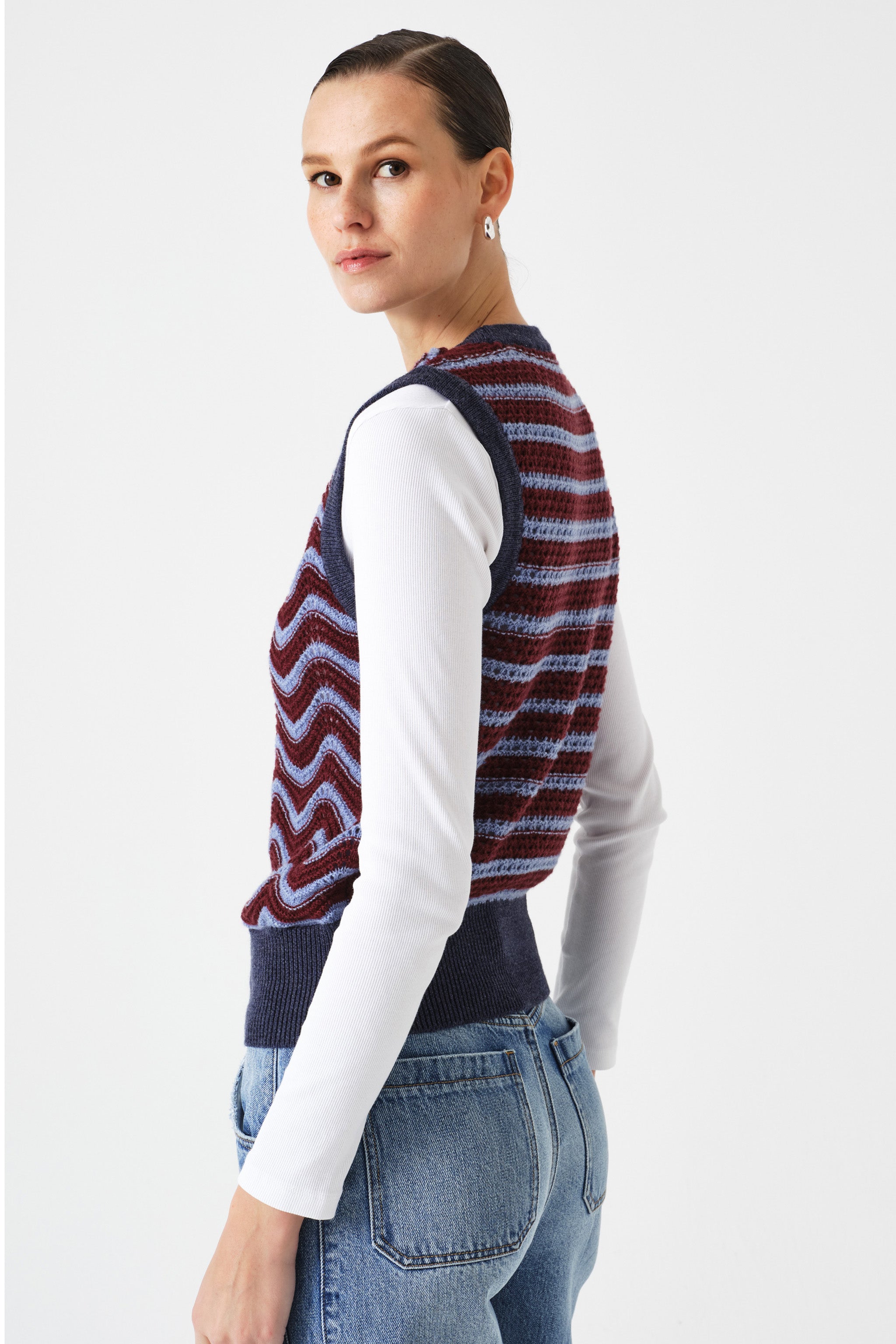 Bennie Vest in Mulberry