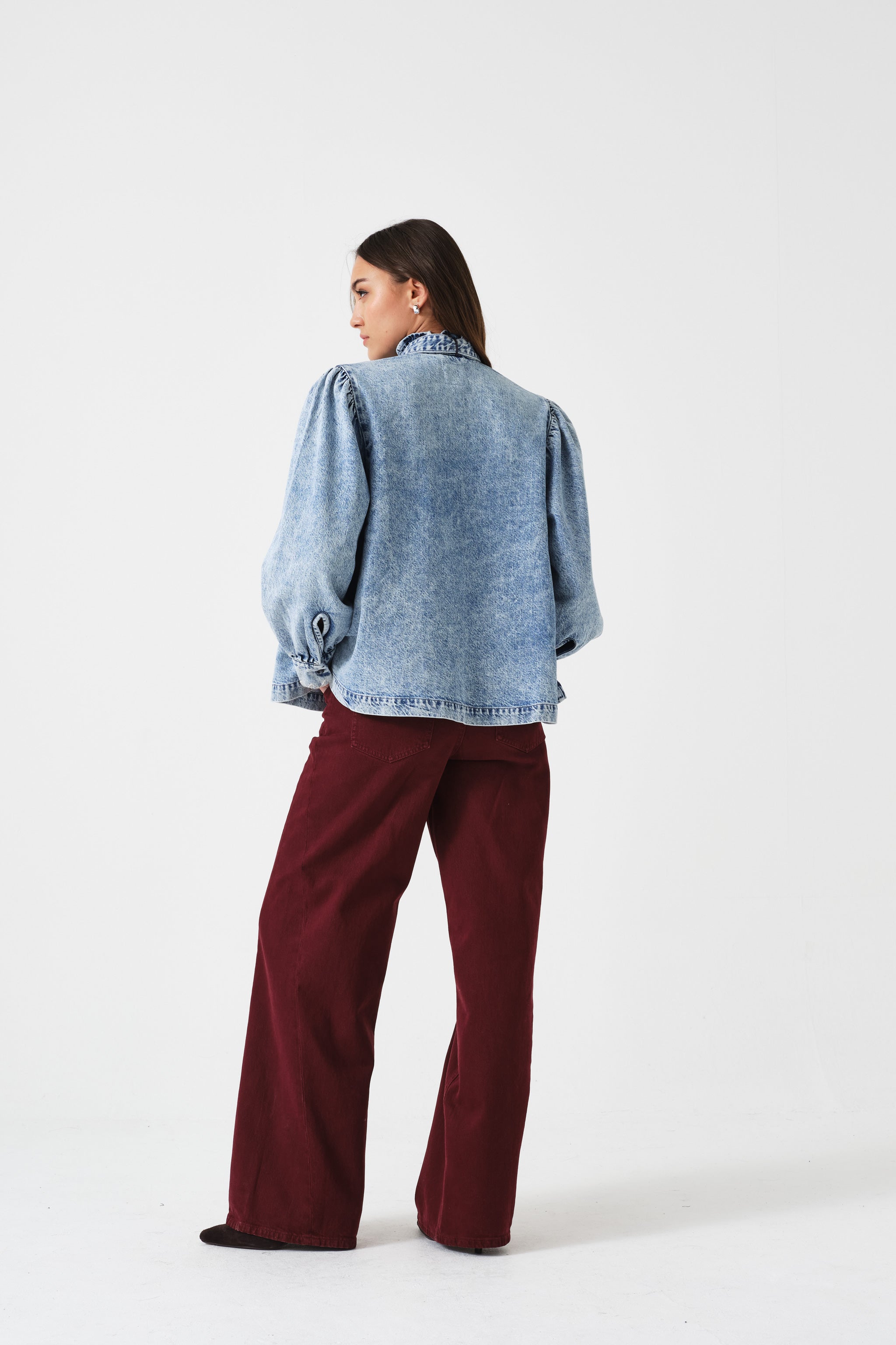 Gracie Twisted Low Rise Jean in Mulberry