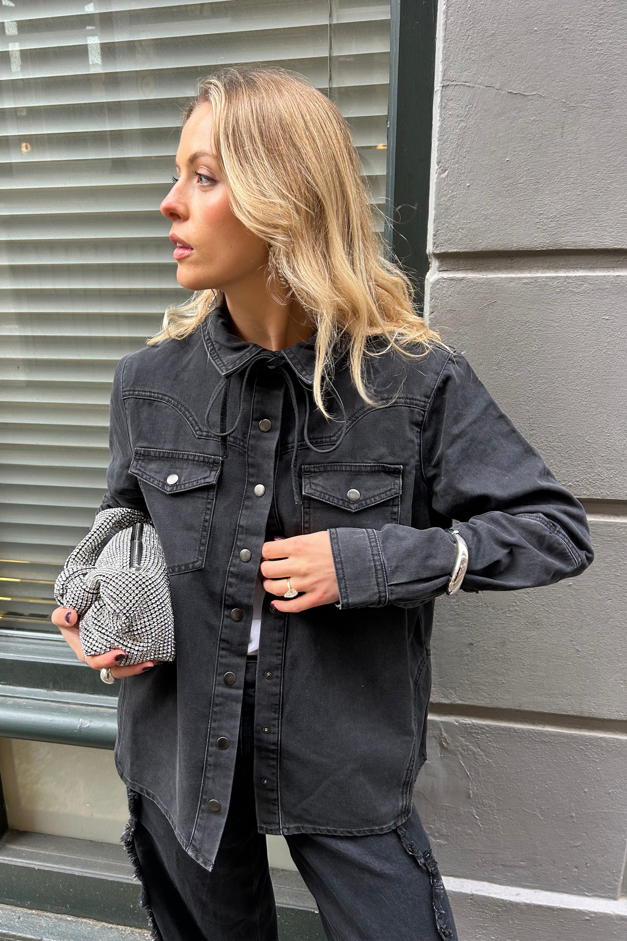 Mia Shirt in Vintage Black - seventy + mochi