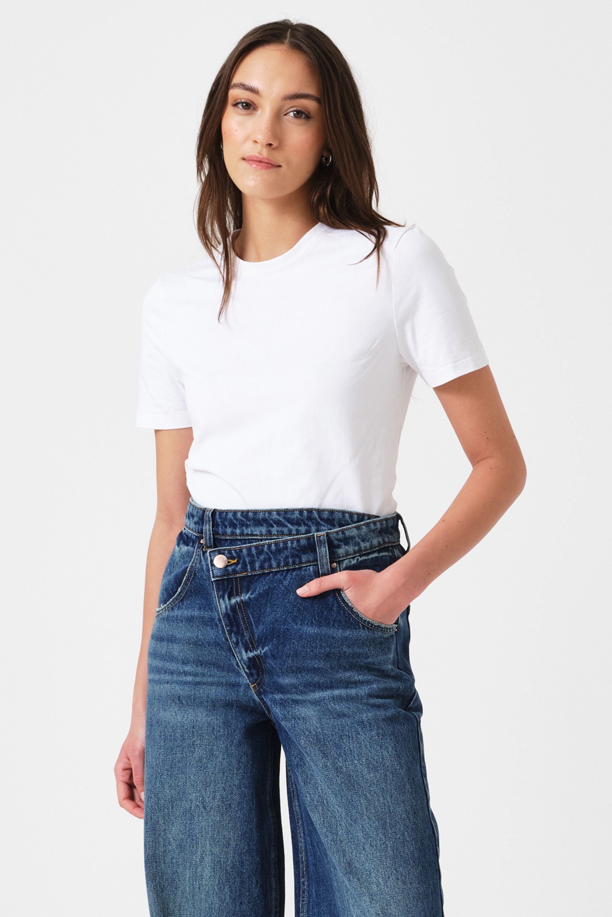 Lia Crossover Jean in Phoenix