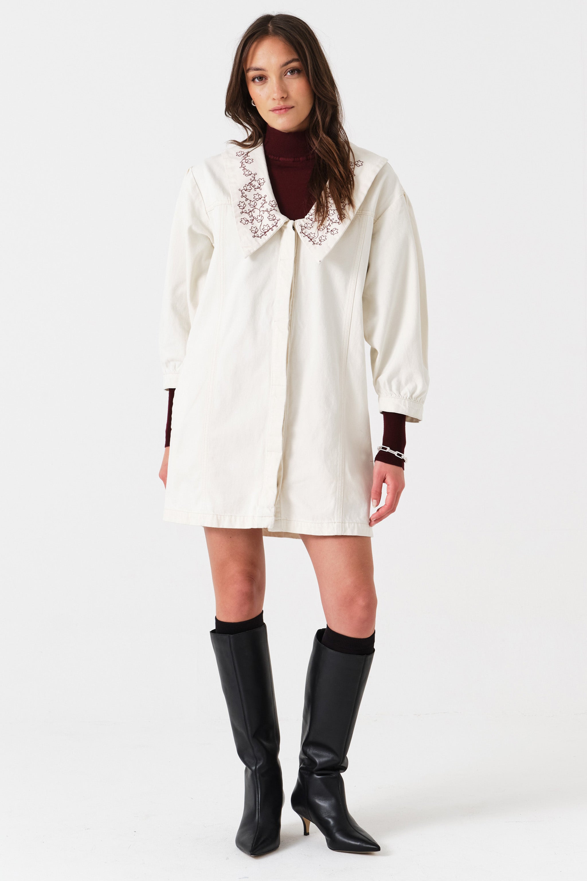 Neve Flower-Embroidered Denim Mini Dress in Ecru