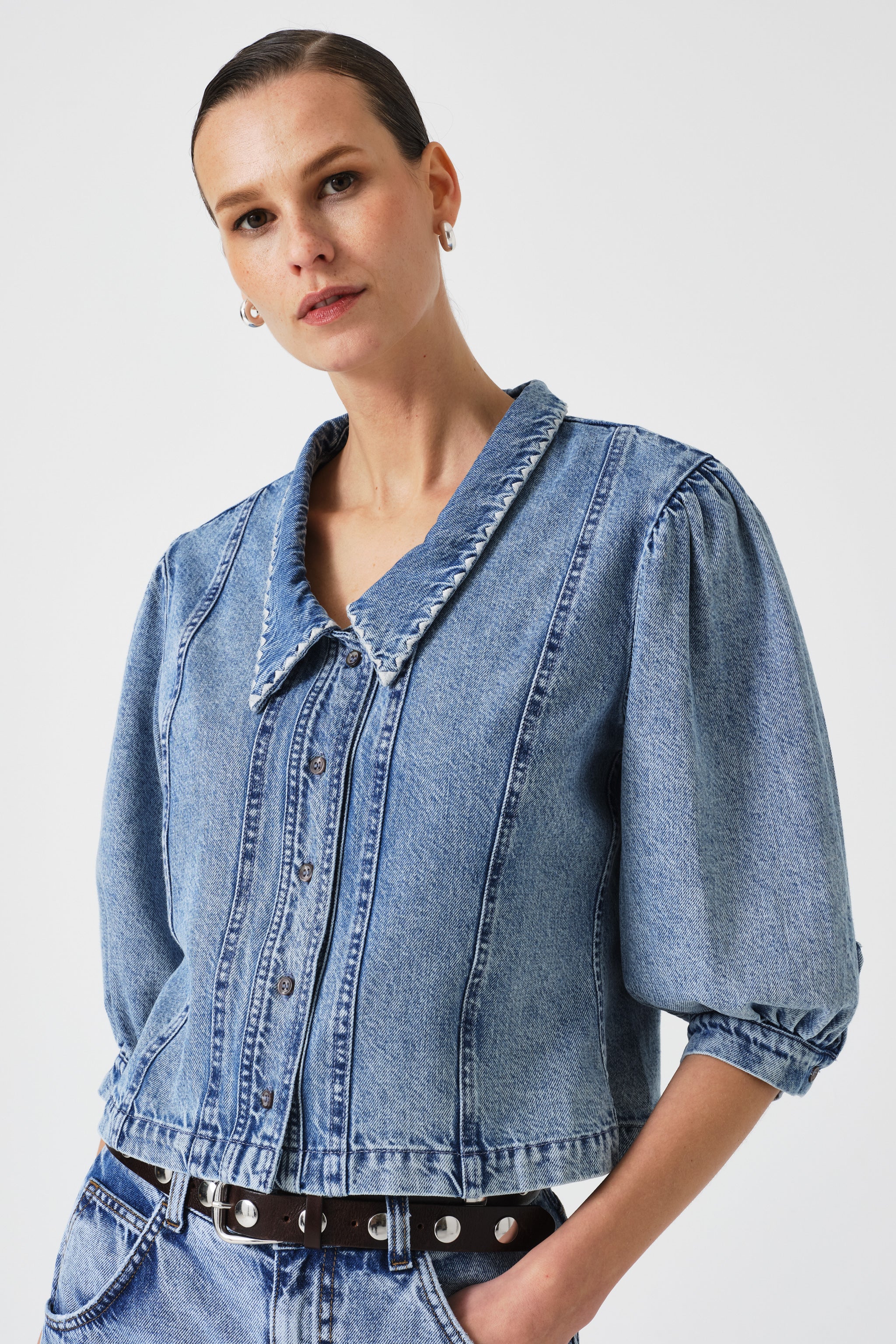 Talia Top in Newport