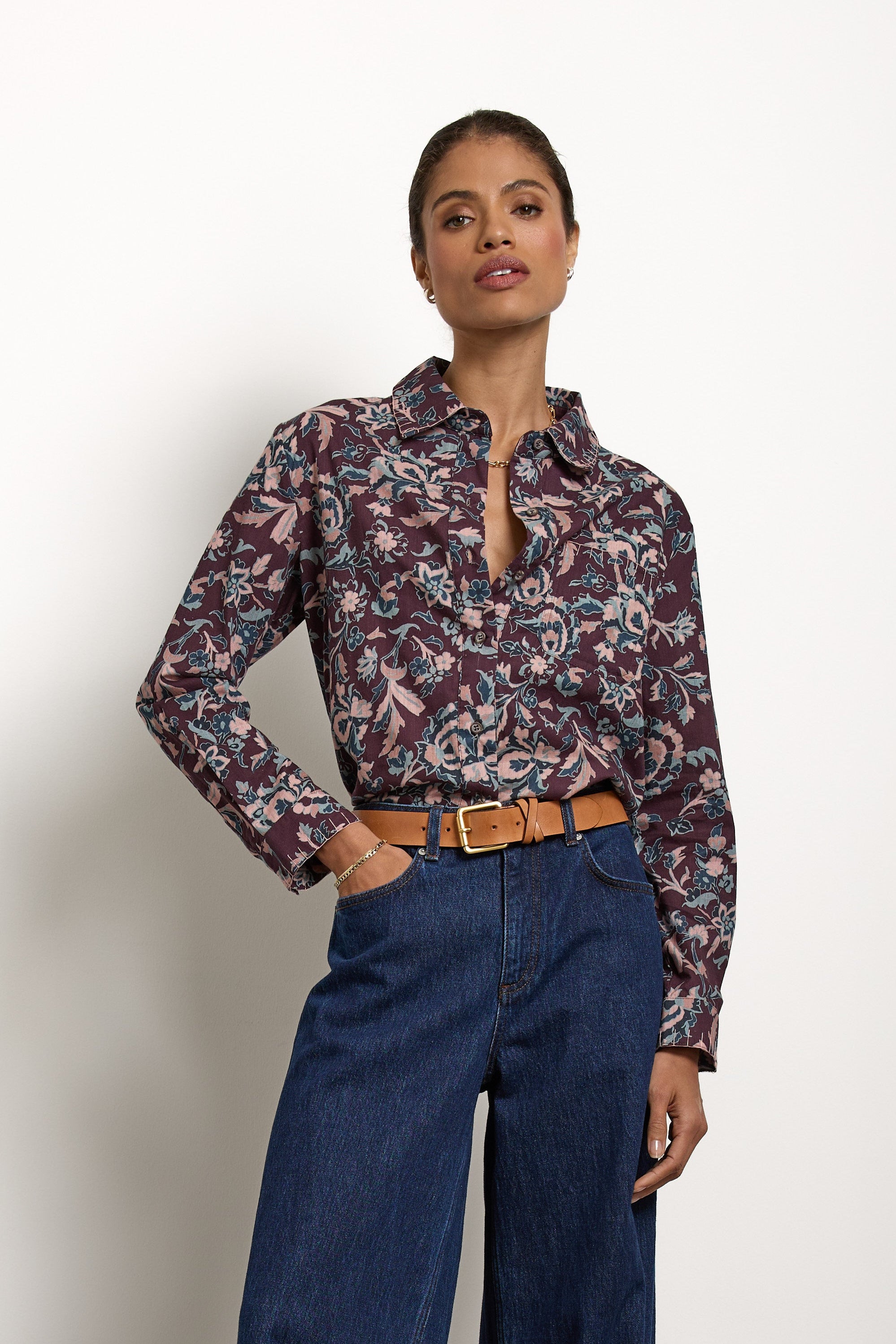 Riley Shirt In Beet Suzani