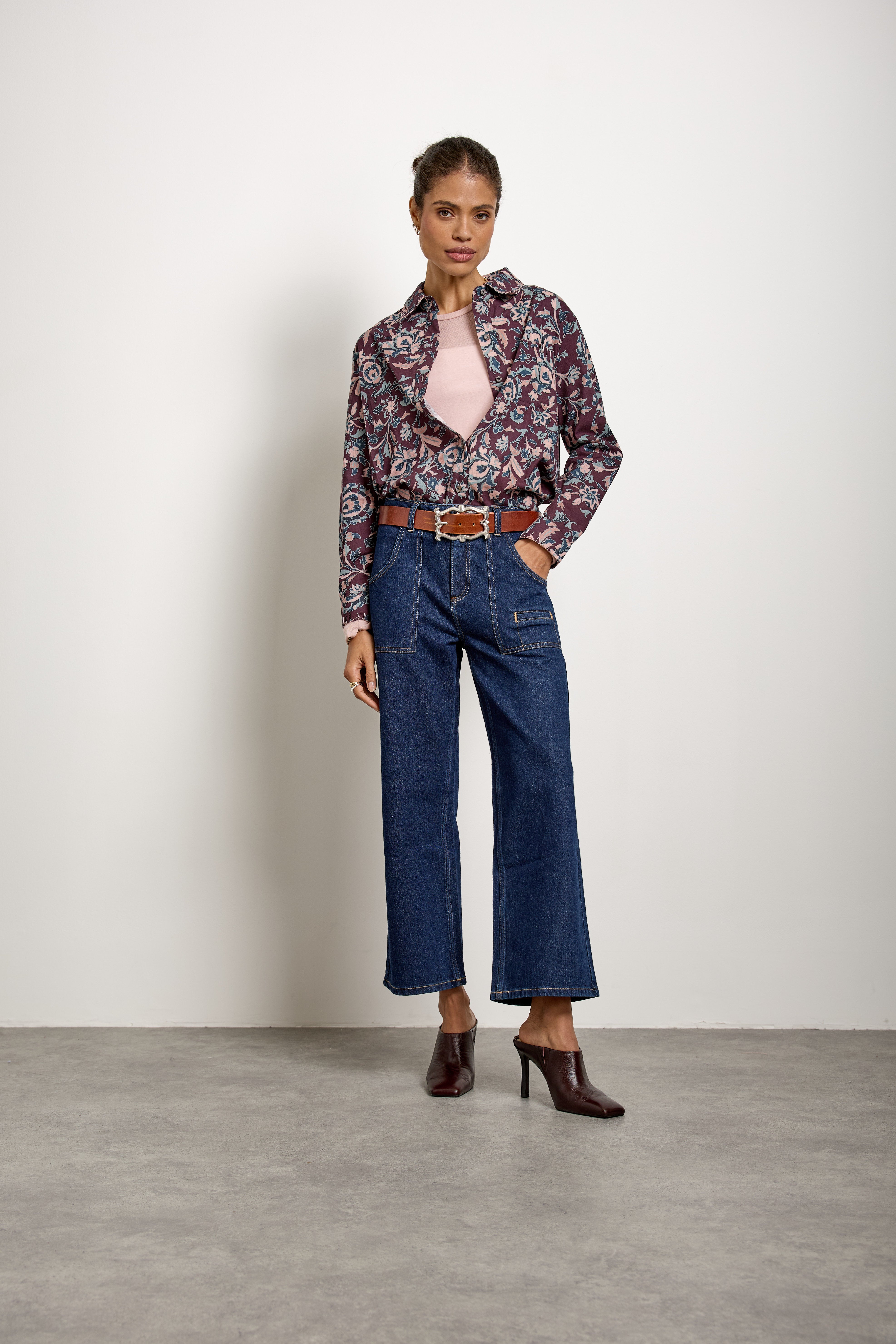 Eden Cropped Wide Leg Jean in Americana