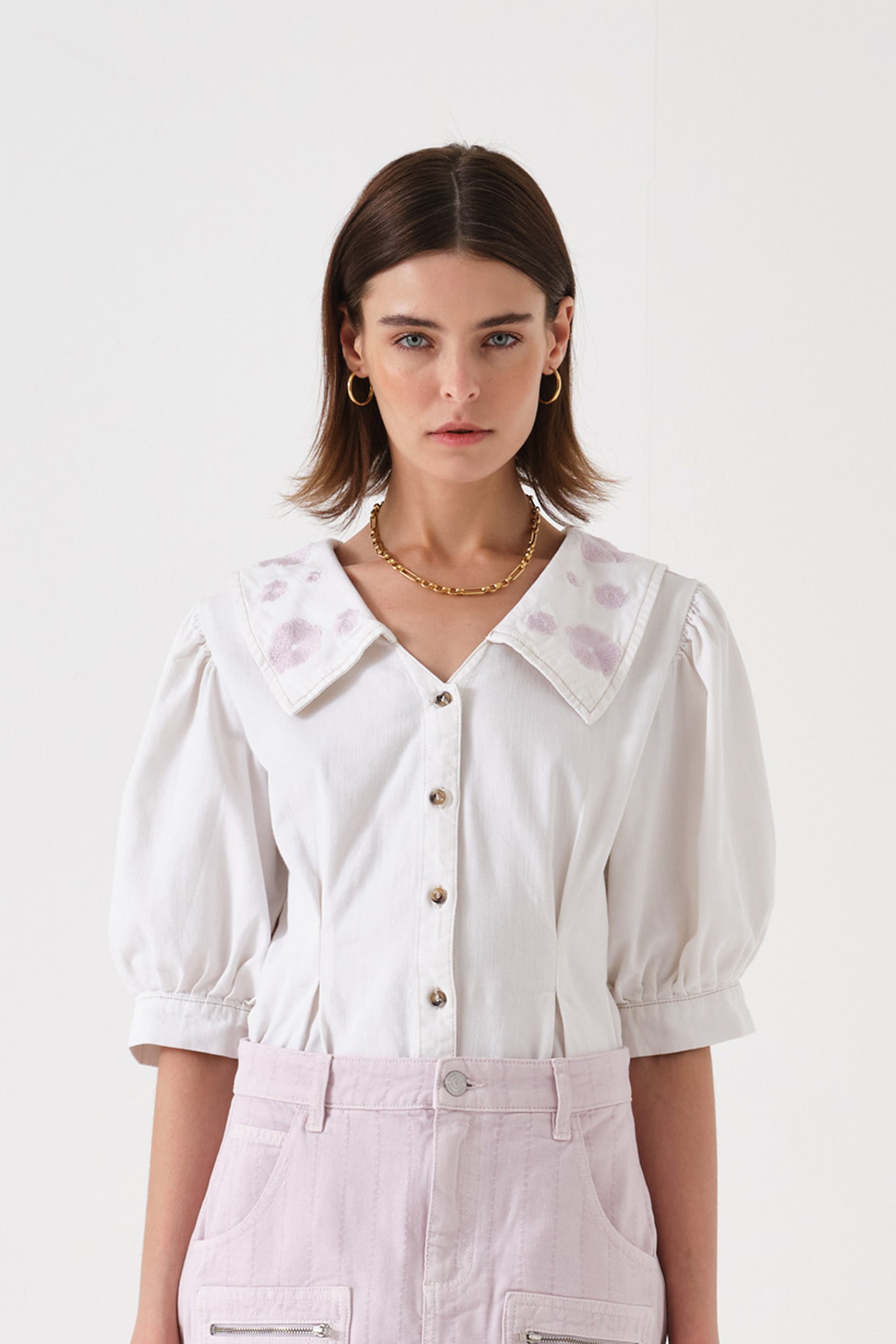 Cassie Top in White Embroidery - seventy + mochi