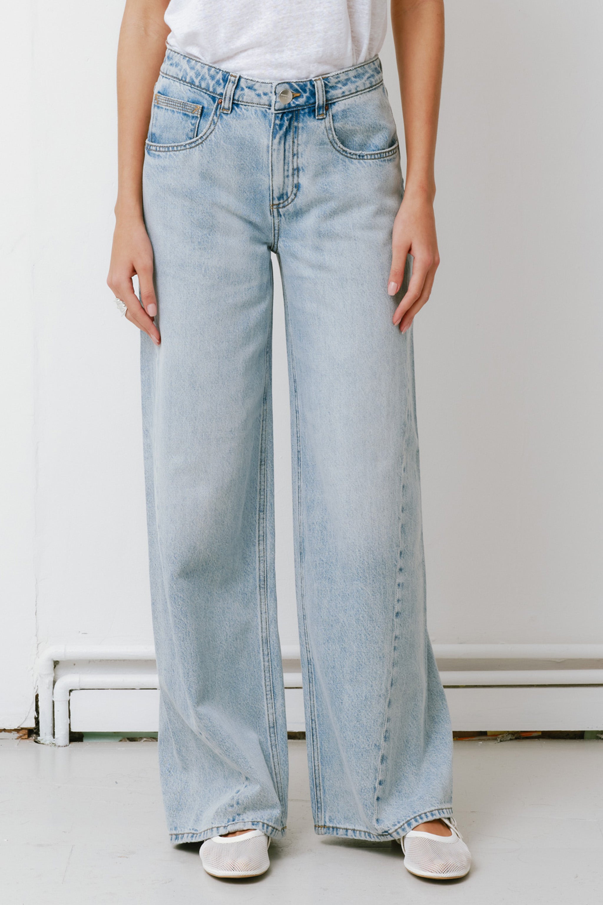 Gracie Twisted Jean in Austin