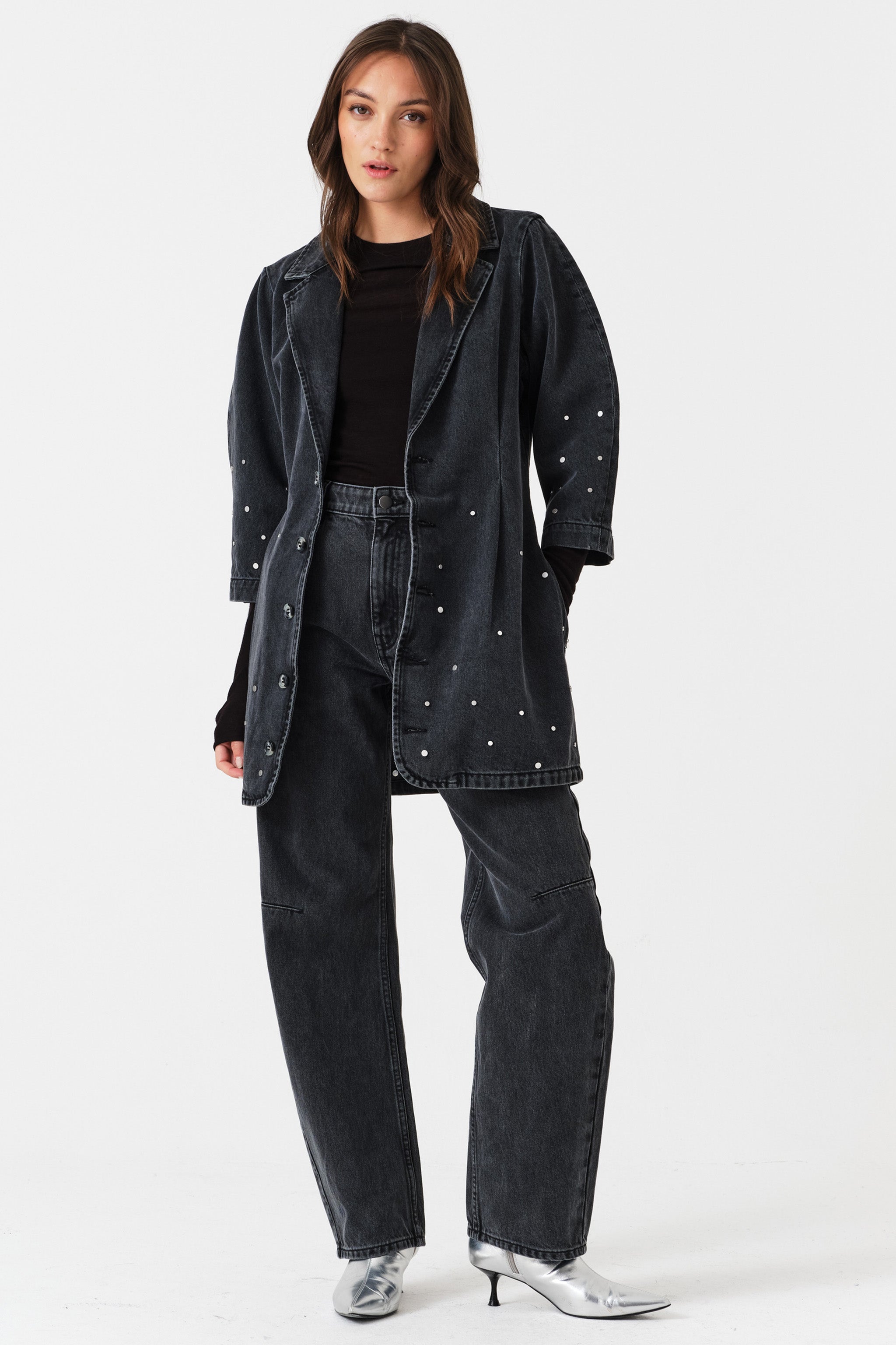 Nina Barrel Leg Jean in Raven