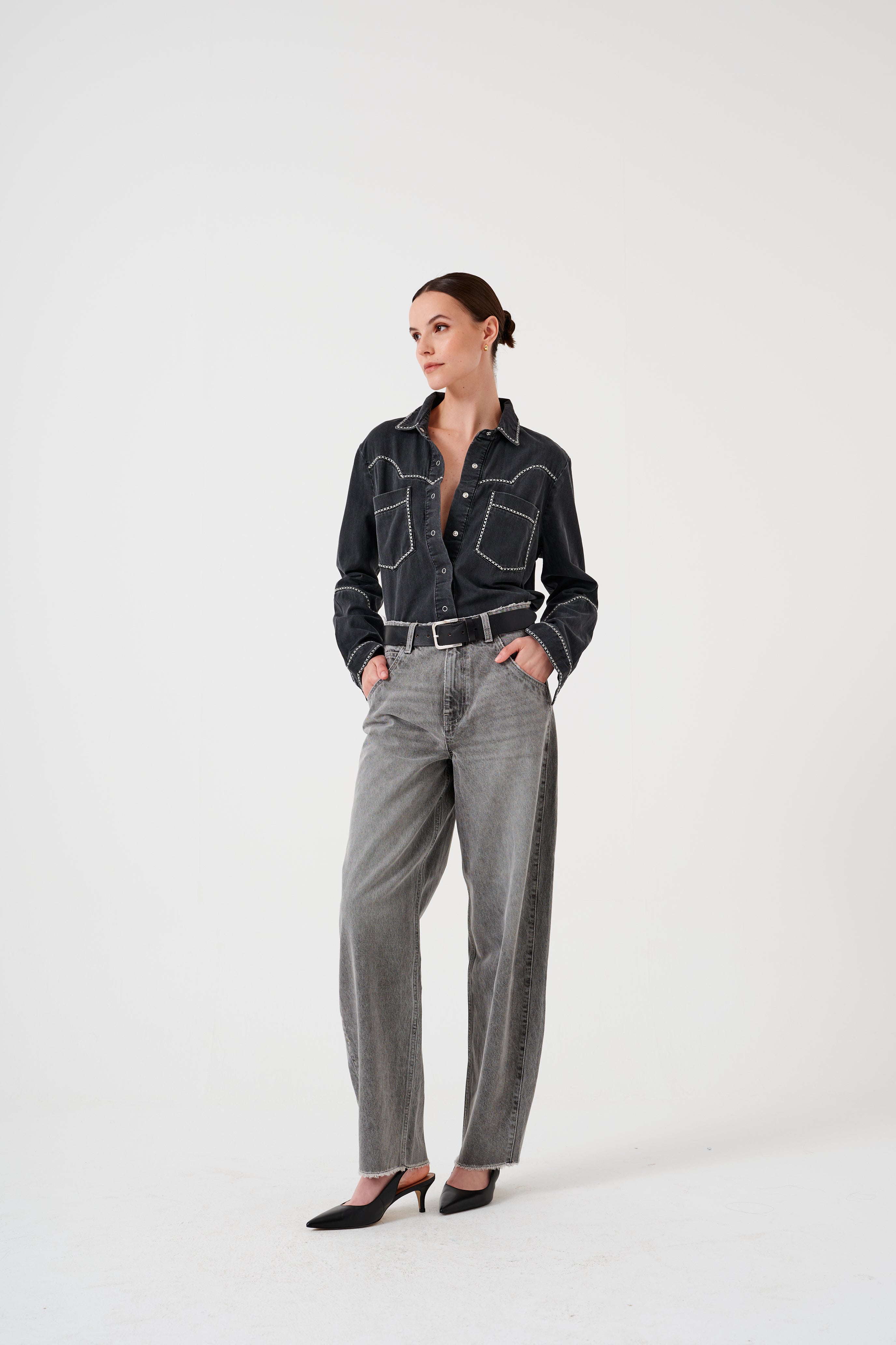 Ray Shirt in Washed Black - seventy + mochi