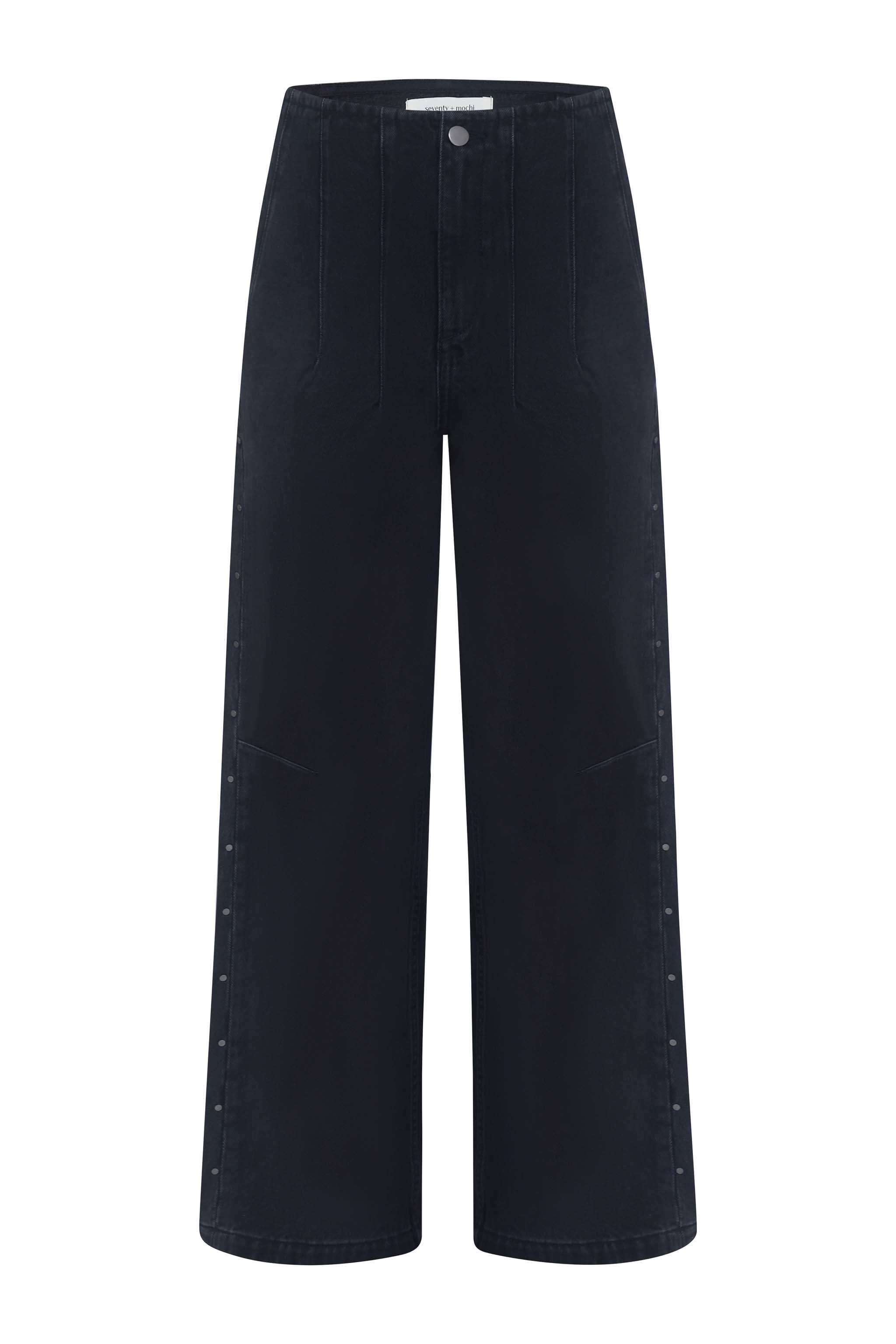 Noah Barrel Leg Studded Jean in Fairbanks