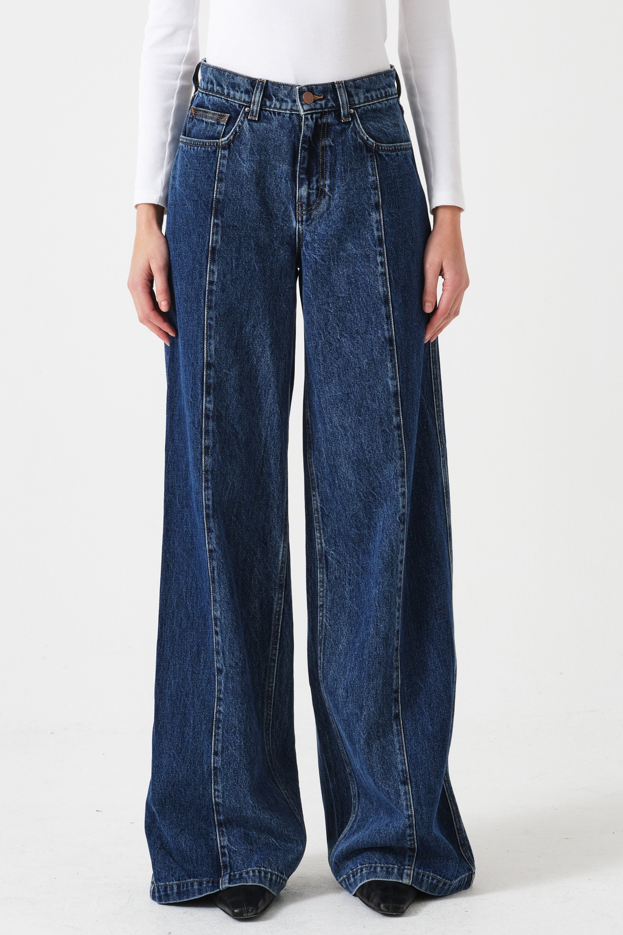 Bay Jean Two Tone in Phoenix