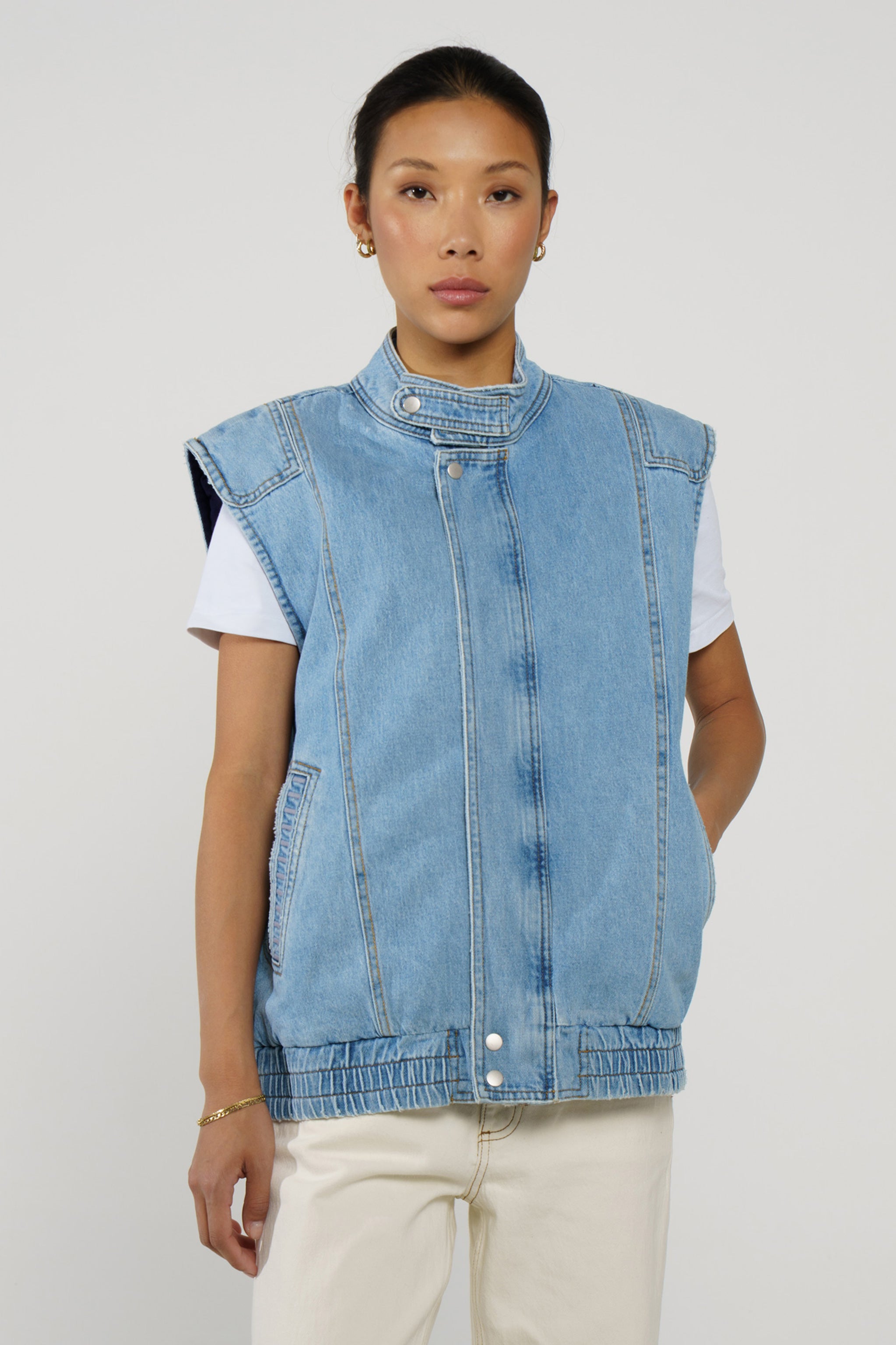 Sleeveless Oversized Juno Jacket in Dakota - seventy + mochi