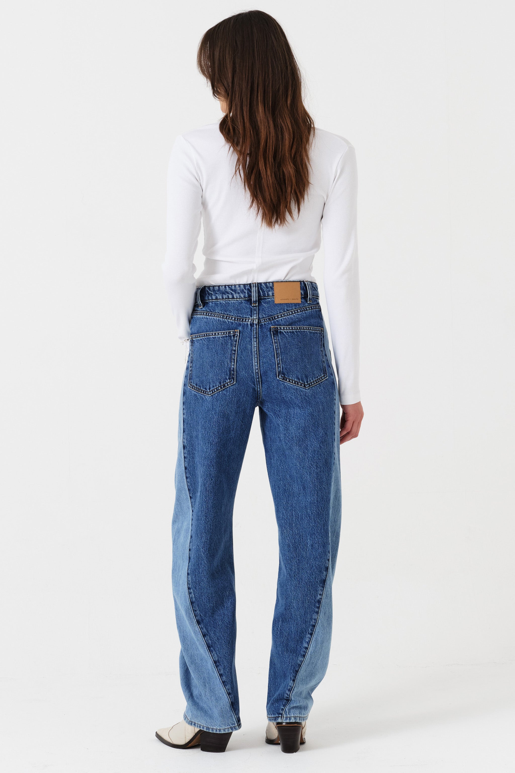 Nina Barrel Leg Jean Two Tone in Phoenix