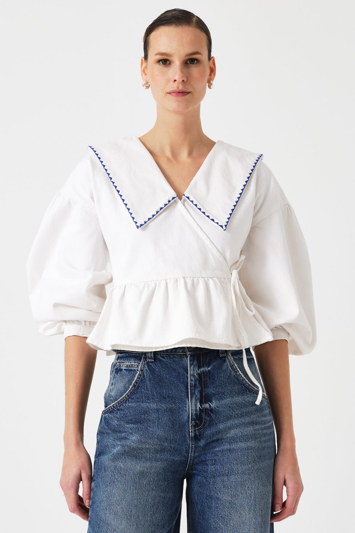 Nour Blouse in White - seventy + mochi