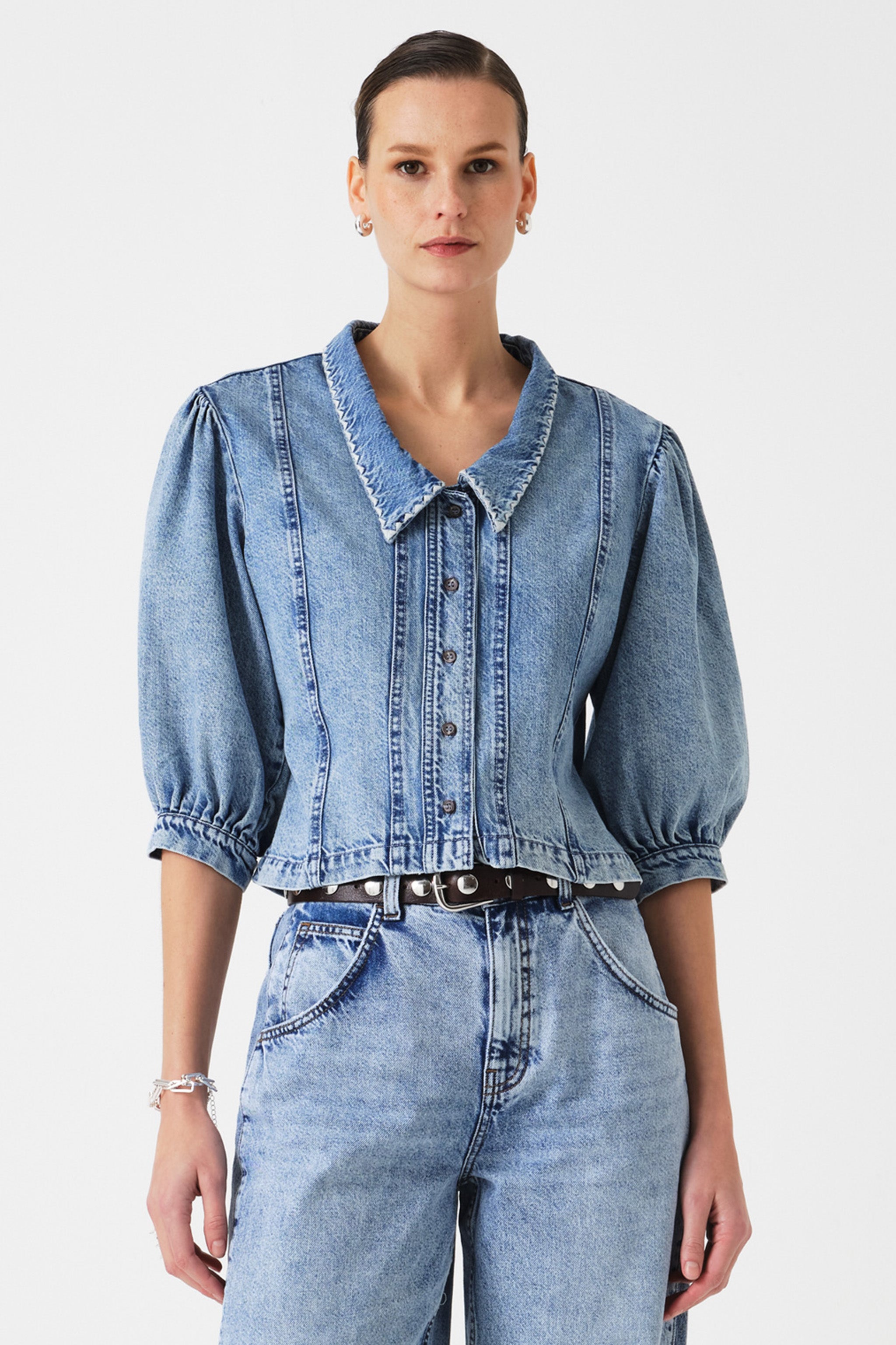Talia Top in Newport