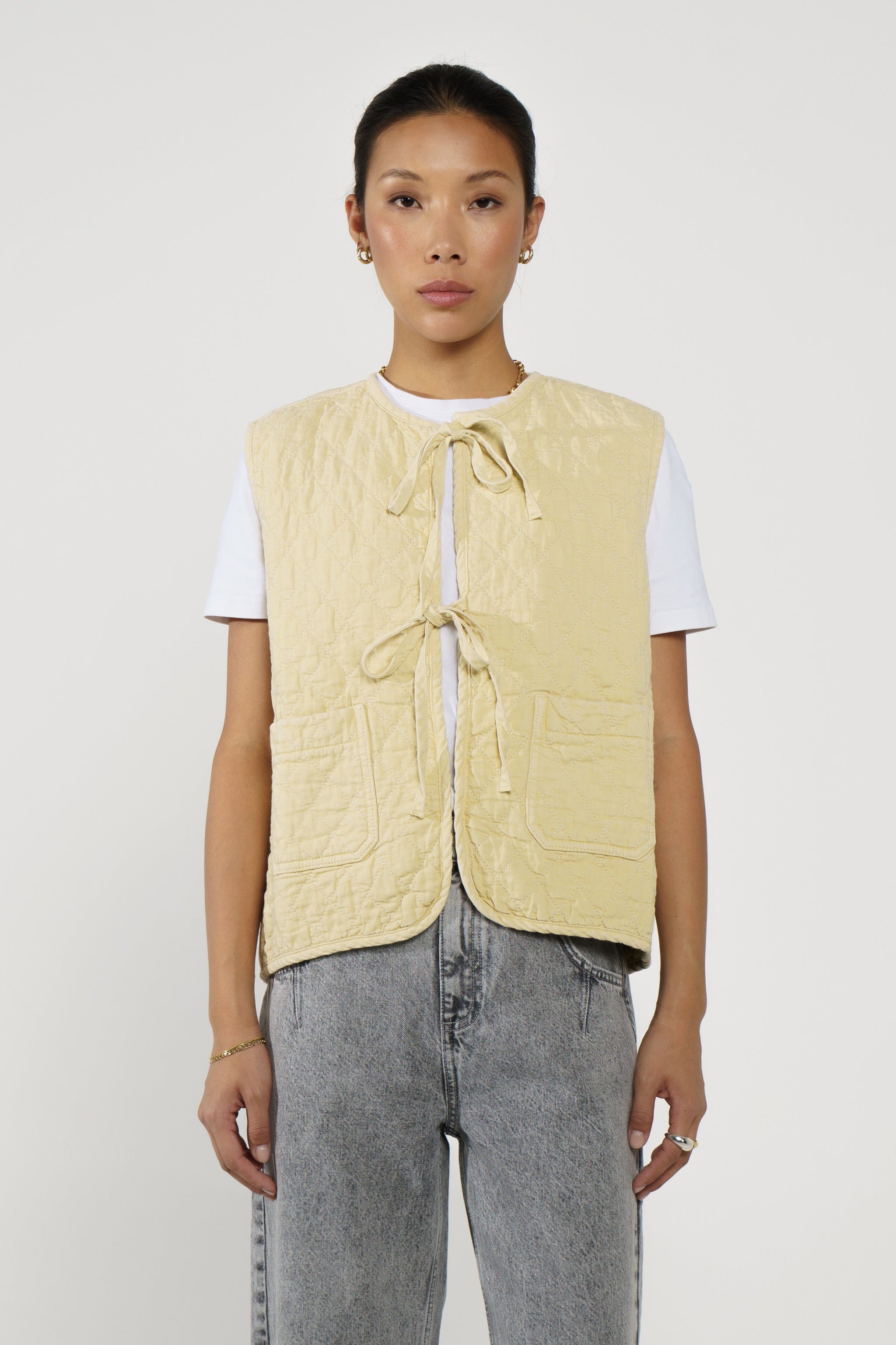 Aria Vest in Mellow Yellow - seventy + mochi