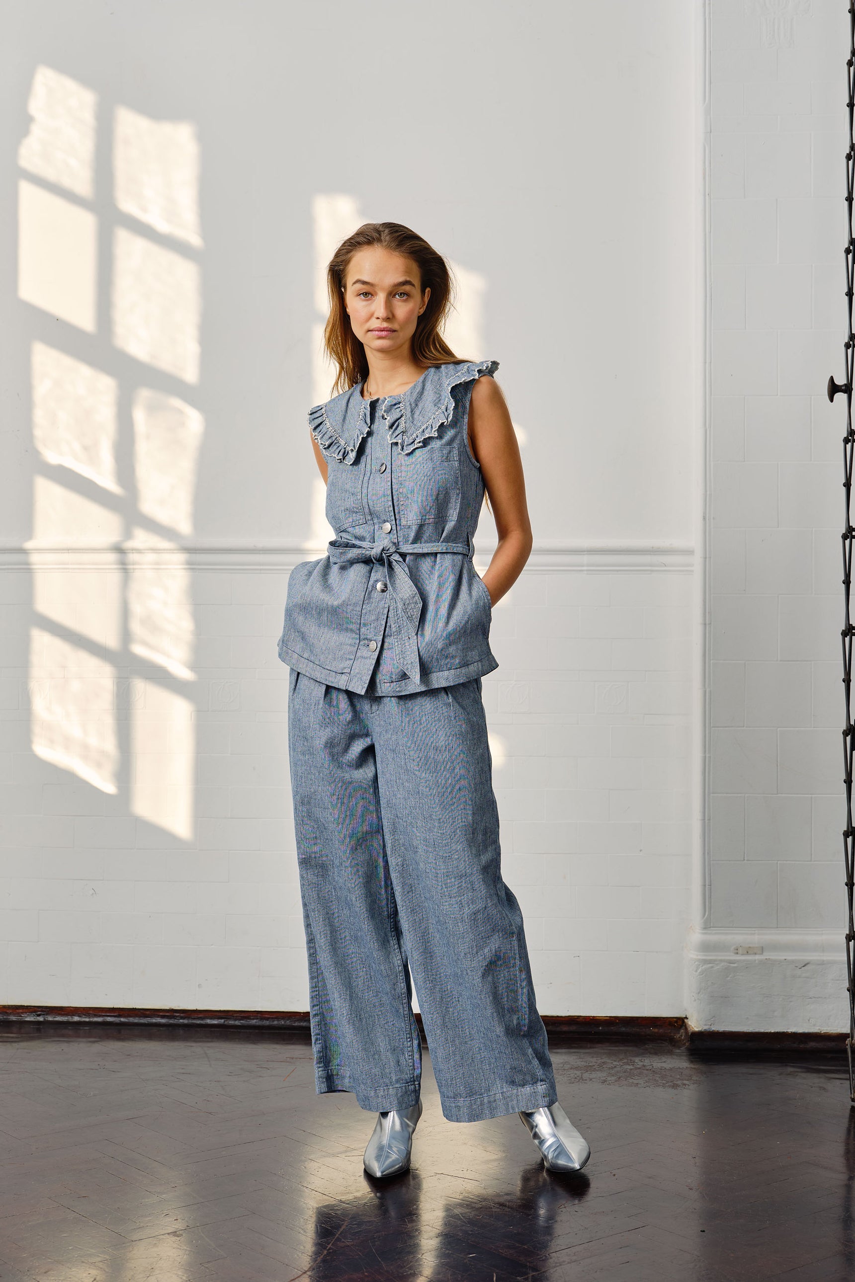 Phoebe Waistcoat in Indigo Linen - seventy + mochi